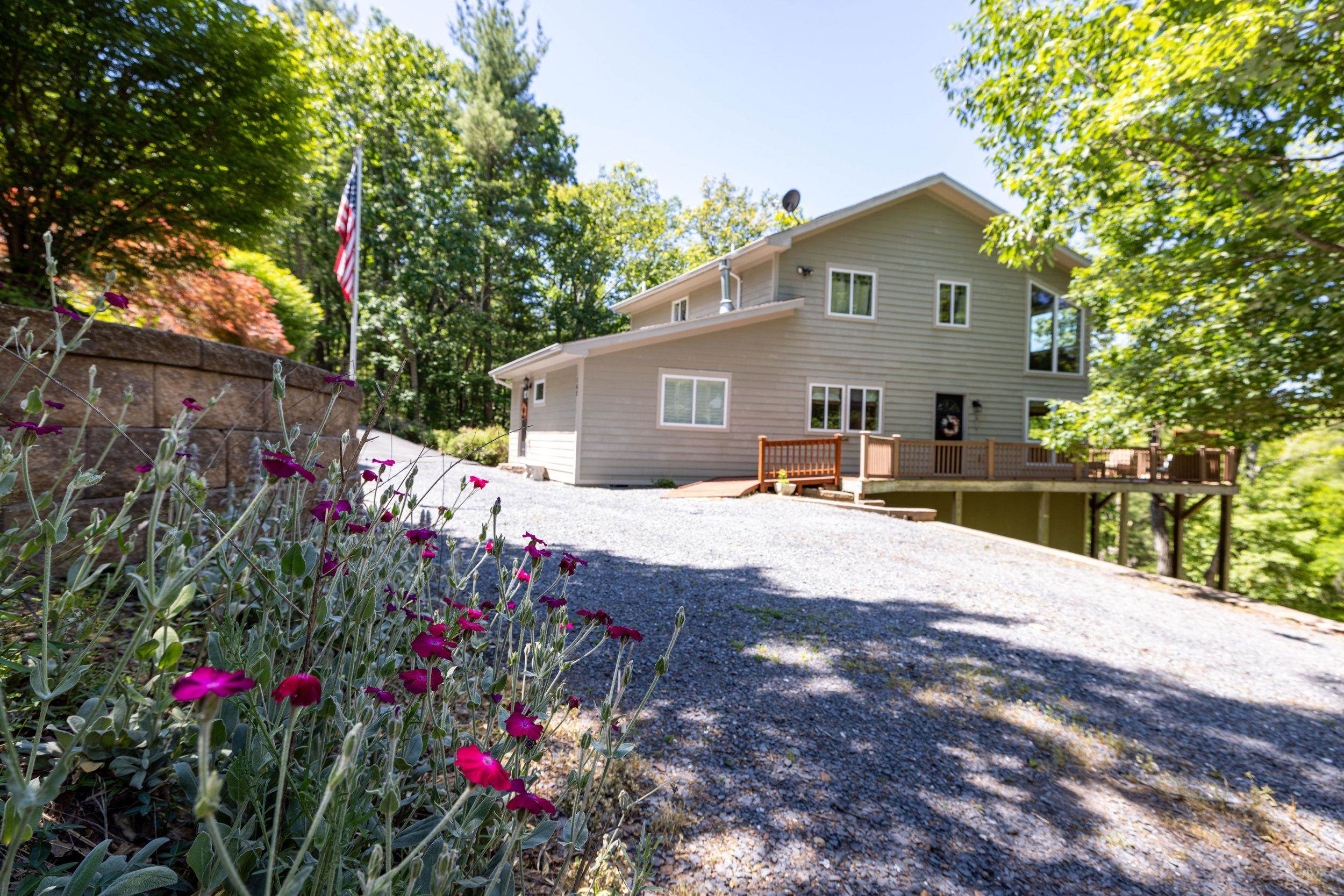 167 WILLIAMS LN, BASYE, Virginia 22810, 3 Bedrooms Bedrooms, ,3 BathroomsBathrooms,Residential,167 WILLIAMS LN,678070 MLS # 678070 167 WILLIAMS LN, BASYE, Virginia 22810, 3 Bedrooms Bedrooms, ,3 BathroomsBathrooms,Residential,167 WILLIAMS LN,678070 MLS # 678070