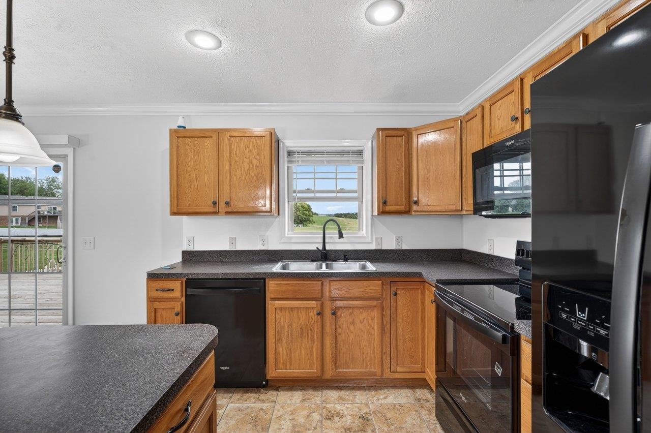 14730 JUSTICE CIR, BROADWAY, Virginia 22815, 3 Bedrooms Bedrooms, ,2 BathroomsBathrooms,Residential,The Perfect Family Home!,14730 JUSTICE CIR,678071 MLS # 678071 14730 JUSTICE CIR, BROADWAY, Virginia 22815, 3 Bedrooms Bedrooms, ,2 BathroomsBathrooms,Residential,The Perfect Family Home!,14730 JUSTICE CIR,678071 MLS # 678071
