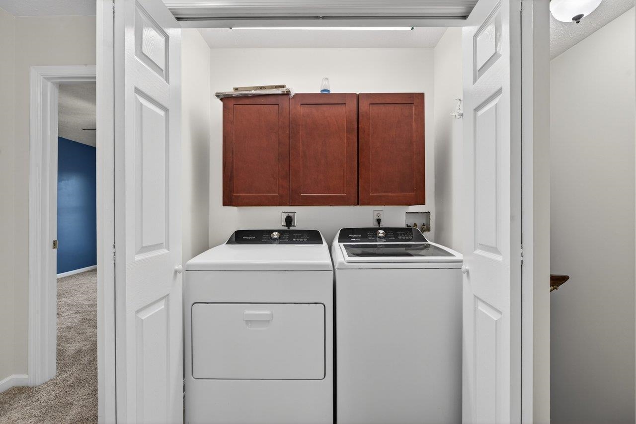 includes washer and dryer includes washer and dryer