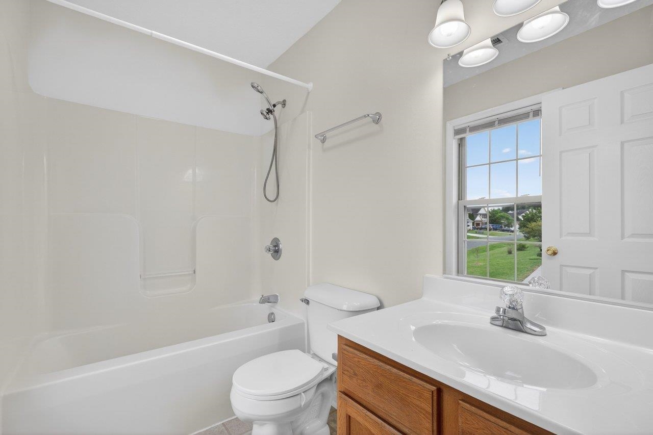 14730 JUSTICE CIR, BROADWAY, Virginia 22815, 3 Bedrooms Bedrooms, ,2 BathroomsBathrooms,Residential,The Perfect Family Home!,14730 JUSTICE CIR,678071 MLS # 678071 14730 JUSTICE CIR, BROADWAY, Virginia 22815, 3 Bedrooms Bedrooms, ,2 BathroomsBathrooms,Residential,The Perfect Family Home!,14730 JUSTICE CIR,678071 MLS # 678071