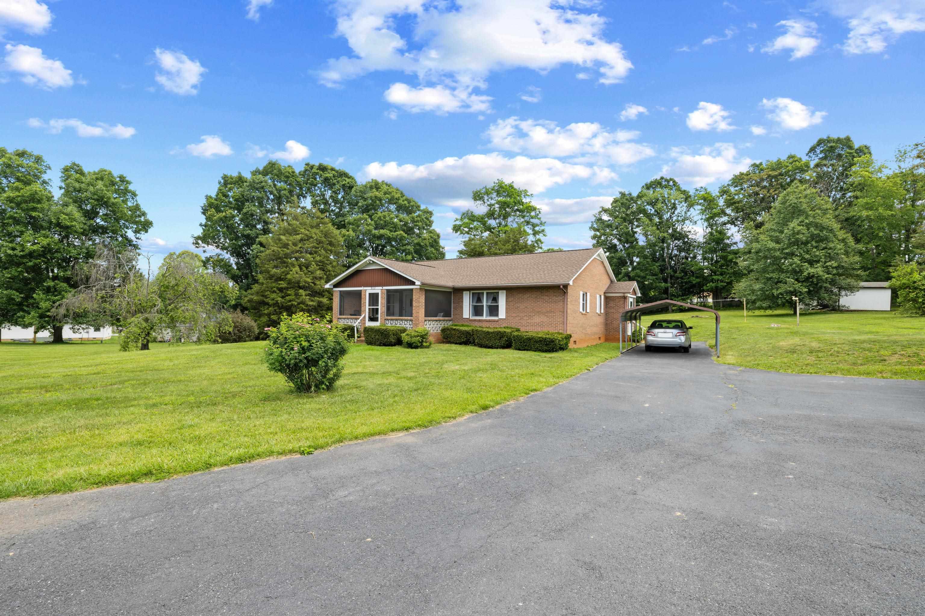 902 AUGUSTA FARMS RD, STUARTS DRAFT, Virginia 24477, 2 Bedrooms Bedrooms, ,1 BathroomBathrooms,Residential,902 AUGUSTA FARMS RD,678072 MLS # 678072 902 AUGUSTA FARMS RD, STUARTS DRAFT, Virginia 24477, 2 Bedrooms Bedrooms, ,1 BathroomBathrooms,Residential,902 AUGUSTA FARMS RD,678072 MLS # 678072