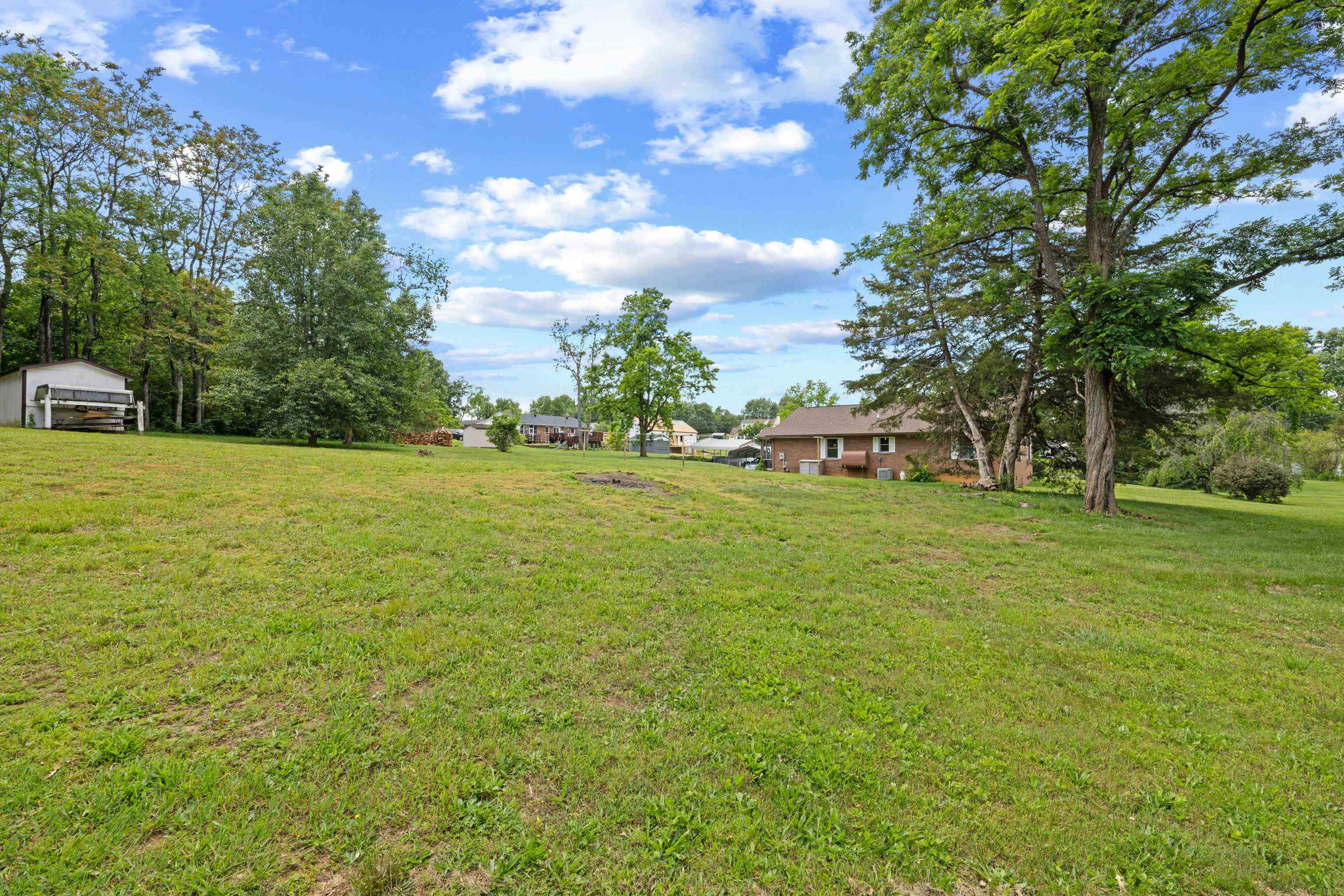 902 AUGUSTA FARMS RD, STUARTS DRAFT, Virginia 24477, 2 Bedrooms Bedrooms, ,1 BathroomBathrooms,Residential,902 AUGUSTA FARMS RD,678072 MLS # 678072 902 AUGUSTA FARMS RD, STUARTS DRAFT, Virginia 24477, 2 Bedrooms Bedrooms, ,1 BathroomBathrooms,Residential,902 AUGUSTA FARMS RD,678072 MLS # 678072
