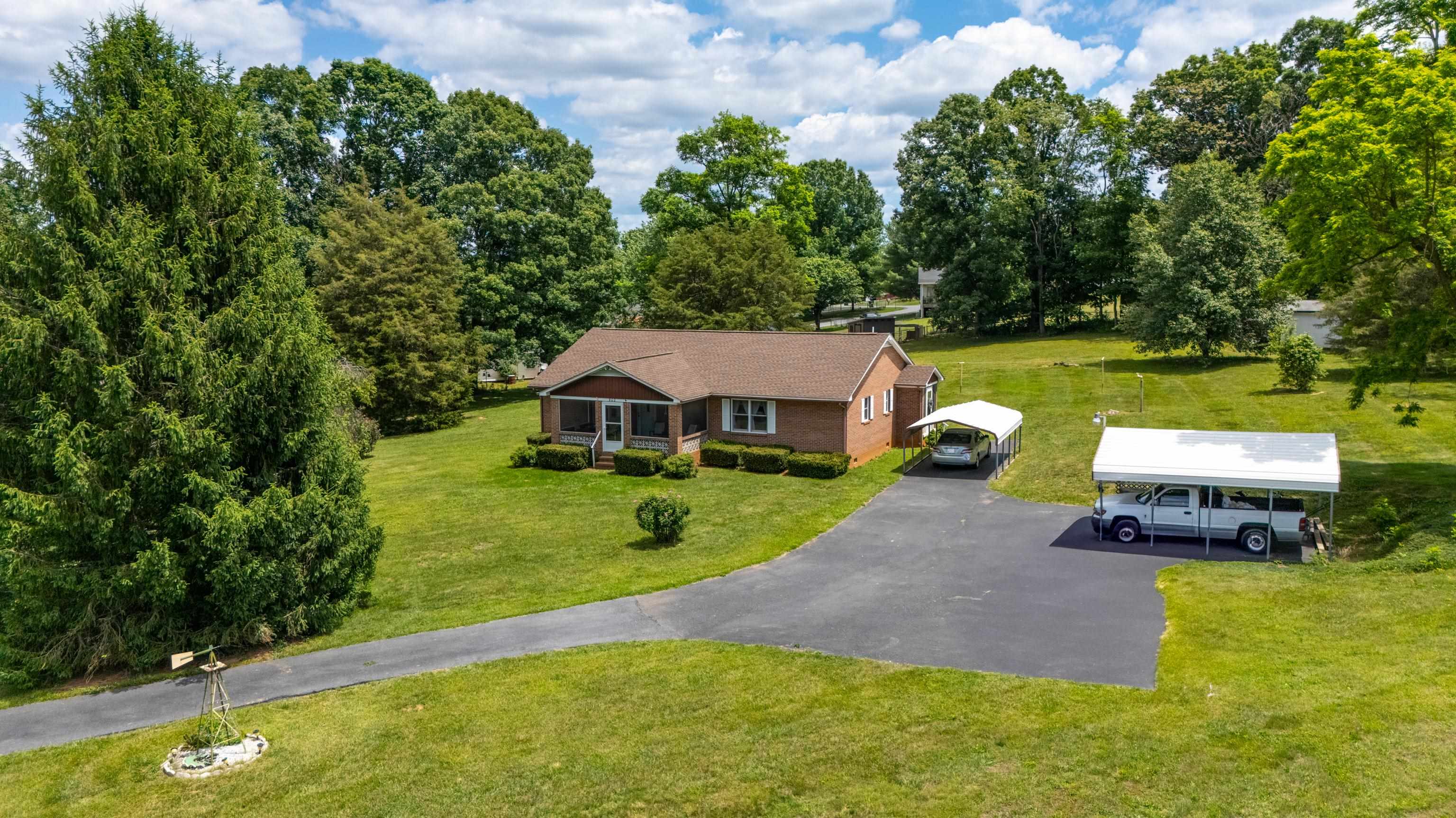 902 AUGUSTA FARMS RD, STUARTS DRAFT, Virginia 24477, 2 Bedrooms Bedrooms, ,1 BathroomBathrooms,Residential,902 AUGUSTA FARMS RD,678072 MLS # 678072 902 AUGUSTA FARMS RD, STUARTS DRAFT, Virginia 24477, 2 Bedrooms Bedrooms, ,1 BathroomBathrooms,Residential,902 AUGUSTA FARMS RD,678072 MLS # 678072