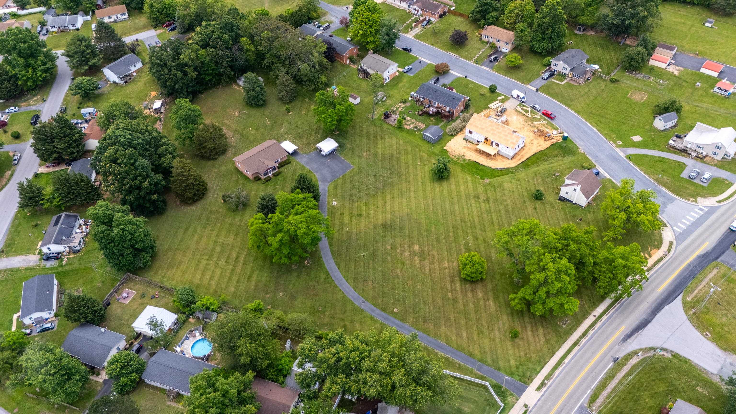 902 AUGUSTA FARMS RD, STUARTS DRAFT, Virginia 24477, 2 Bedrooms Bedrooms, ,1 BathroomBathrooms,Residential,902 AUGUSTA FARMS RD,678072 MLS # 678072 902 AUGUSTA FARMS RD, STUARTS DRAFT, Virginia 24477, 2 Bedrooms Bedrooms, ,1 BathroomBathrooms,Residential,902 AUGUSTA FARMS RD,678072 MLS # 678072