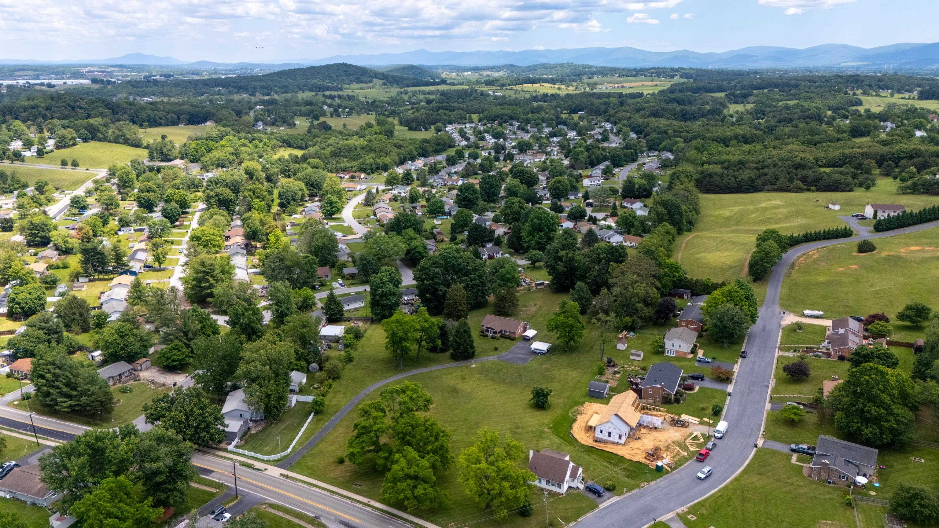 902 AUGUSTA FARMS RD, STUARTS DRAFT, Virginia 24477, 2 Bedrooms Bedrooms, ,1 BathroomBathrooms,Residential,902 AUGUSTA FARMS RD,678072 MLS # 678072 902 AUGUSTA FARMS RD, STUARTS DRAFT, Virginia 24477, 2 Bedrooms Bedrooms, ,1 BathroomBathrooms,Residential,902 AUGUSTA FARMS RD,678072 MLS # 678072