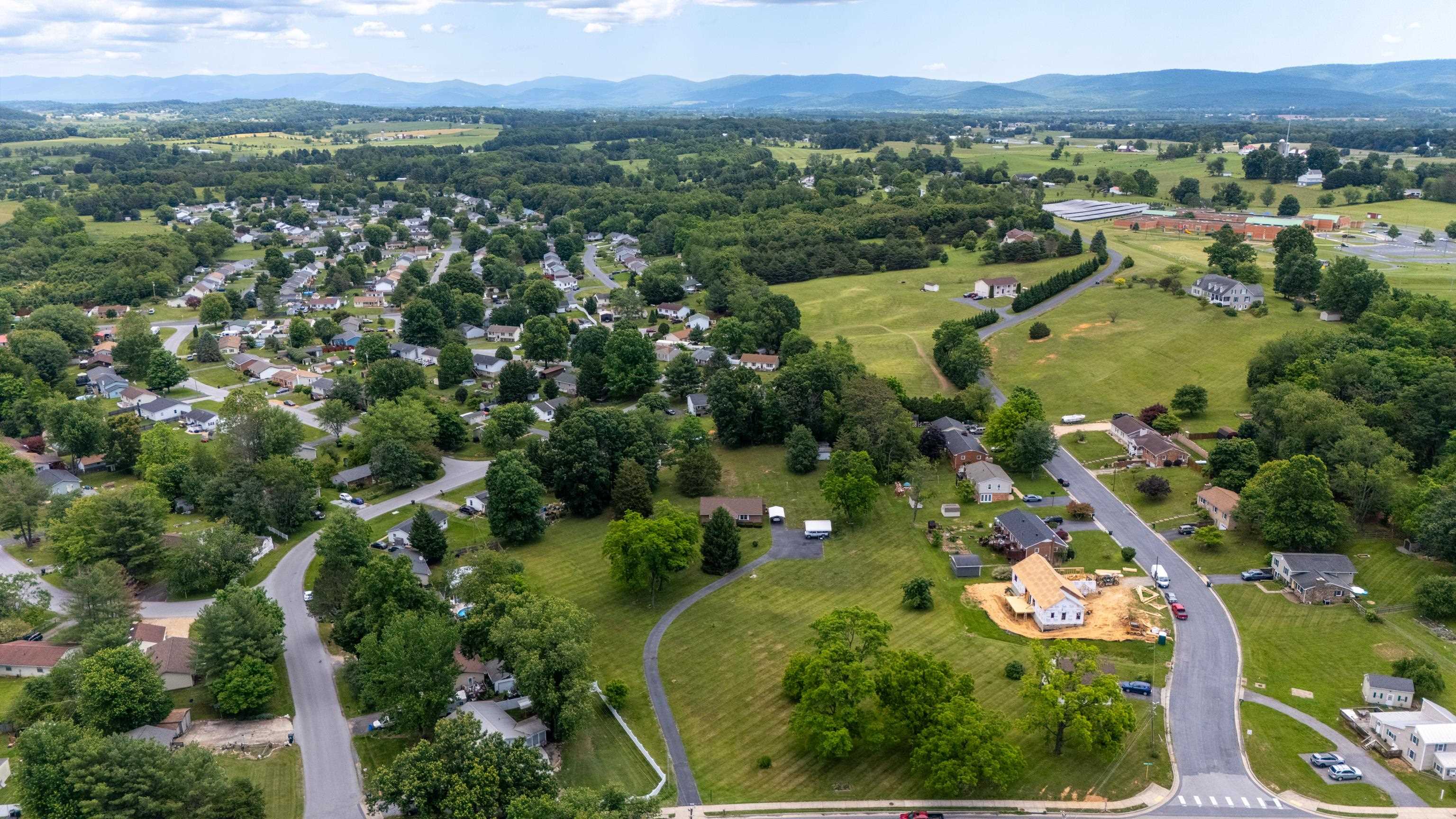 902 AUGUSTA FARMS RD, STUARTS DRAFT, Virginia 24477, 2 Bedrooms Bedrooms, ,1 BathroomBathrooms,Residential,902 AUGUSTA FARMS RD,678072 MLS # 678072 902 AUGUSTA FARMS RD, STUARTS DRAFT, Virginia 24477, 2 Bedrooms Bedrooms, ,1 BathroomBathrooms,Residential,902 AUGUSTA FARMS RD,678072 MLS # 678072