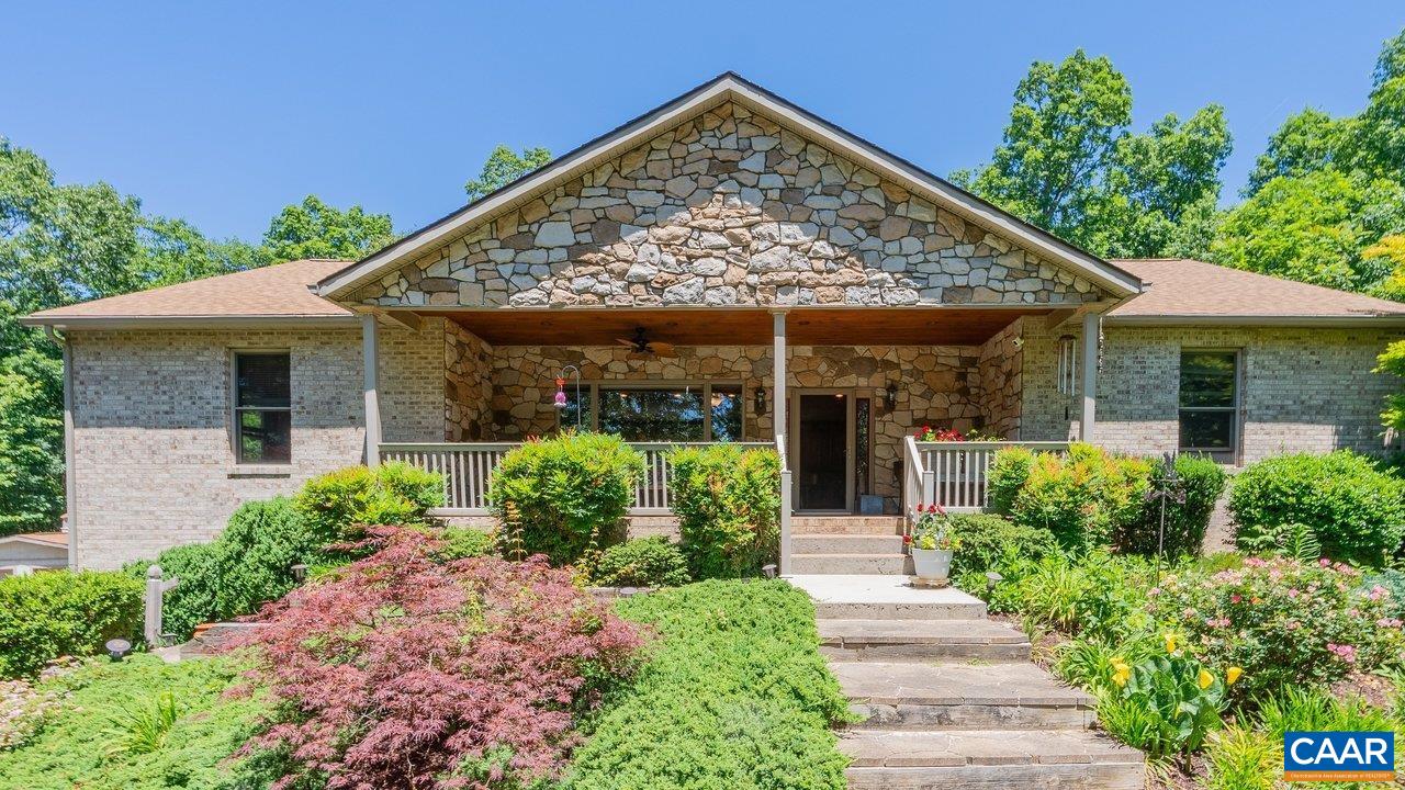 34 LOOK UP LN, WAYNESBORO, Virginia 22980, 3 Bedrooms Bedrooms, ,3 BathroomsBathrooms,Residential,34 LOOK UP LN,678074 MLS # 678074 34 LOOK UP LN, WAYNESBORO, Virginia 22980, 3 Bedrooms Bedrooms, ,3 BathroomsBathrooms,Residential,34 LOOK UP LN,678074 MLS # 678074