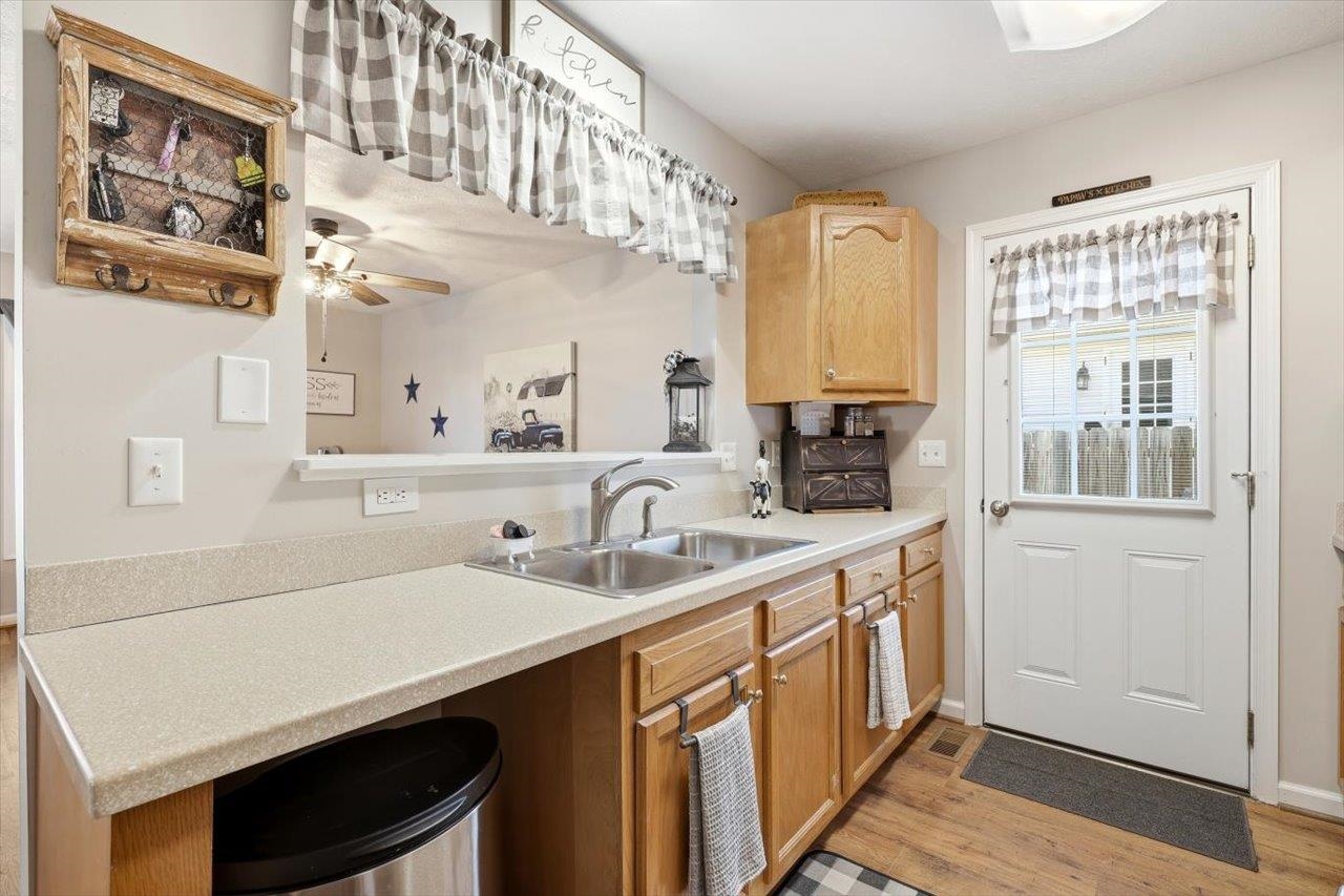 115 HODGE ST, STUARTS DRAFT, Virginia 24477, 3 Bedrooms Bedrooms, ,2 BathroomsBathrooms,Residential,115 HODGE ST,678081 MLS # 678081 115 HODGE ST, STUARTS DRAFT, Virginia 24477, 3 Bedrooms Bedrooms, ,2 BathroomsBathrooms,Residential,115 HODGE ST,678081 MLS # 678081