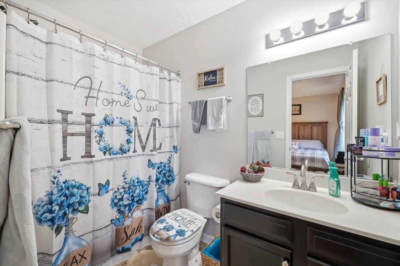 115 HODGE ST, STUARTS DRAFT, Virginia 24477, 3 Bedrooms Bedrooms, ,2 BathroomsBathrooms,Residential,115 HODGE ST,678081 MLS # 678081 115 HODGE ST, STUARTS DRAFT, Virginia 24477, 3 Bedrooms Bedrooms, ,2 BathroomsBathrooms,Residential,115 HODGE ST,678081 MLS # 678081