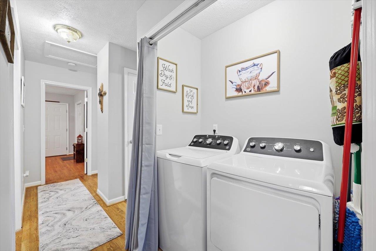 115 HODGE ST, STUARTS DRAFT, Virginia 24477, 3 Bedrooms Bedrooms, ,2 BathroomsBathrooms,Residential,115 HODGE ST,678081 MLS # 678081 115 HODGE ST, STUARTS DRAFT, Virginia 24477, 3 Bedrooms Bedrooms, ,2 BathroomsBathrooms,Residential,115 HODGE ST,678081 MLS # 678081
