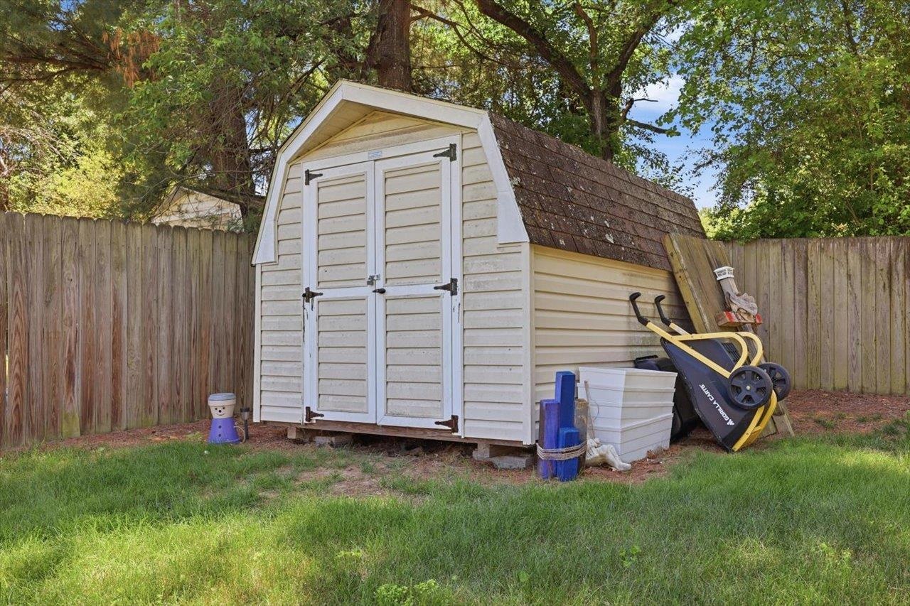 115 HODGE ST, STUARTS DRAFT, Virginia 24477, 3 Bedrooms Bedrooms, ,2 BathroomsBathrooms,Residential,115 HODGE ST,678081 MLS # 678081 115 HODGE ST, STUARTS DRAFT, Virginia 24477, 3 Bedrooms Bedrooms, ,2 BathroomsBathrooms,Residential,115 HODGE ST,678081 MLS # 678081