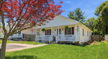 115 HODGE ST, STUARTS DRAFT, Virginia 24477, 3 Bedrooms Bedrooms, ,2 BathroomsBathrooms,Residential,115 HODGE ST,678081 MLS # 678081