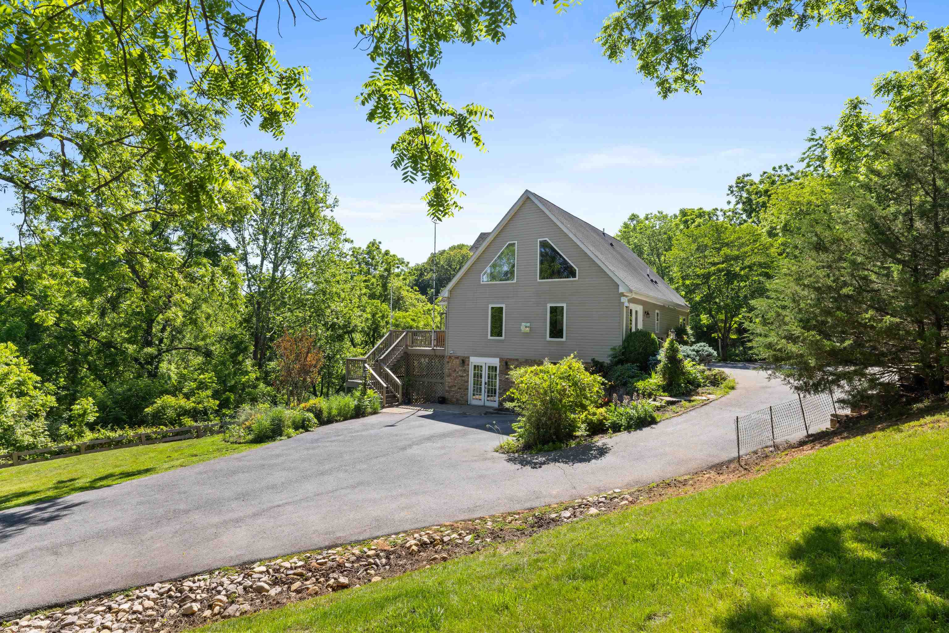 560 AGNERS MILL RD, LEXINGTON, Virginia 24450, 3 Bedrooms Bedrooms, ,2 BathroomsBathrooms,Residential,560 AGNERS MILL RD,678082 MLS # 678082 560 AGNERS MILL RD, LEXINGTON, Virginia 24450, 3 Bedrooms Bedrooms, ,2 BathroomsBathrooms,Residential,560 AGNERS MILL RD,678082 MLS # 678082