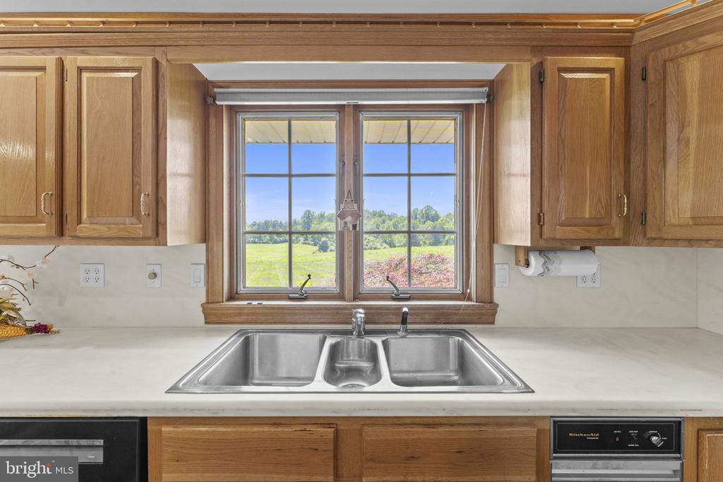176 ROCK MILLS RD, CASTLETON, Virginia 22716, 4 Bedrooms Bedrooms, ,2 BathroomsBathrooms,Residential,176 ROCK MILLS RD,VARP2002676 MLS # VARP2002676 176 ROCK MILLS RD, CASTLETON, Virginia 22716, 4 Bedrooms Bedrooms, ,2 BathroomsBathrooms,Residential,176 ROCK MILLS RD,VARP2002676 MLS # VARP2002676