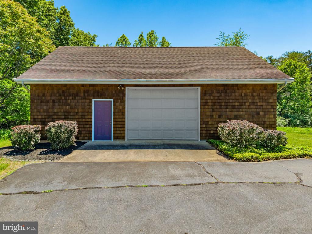 176 ROCK MILLS RD, CASTLETON, Virginia 22716, 4 Bedrooms Bedrooms, ,2 BathroomsBathrooms,Residential,176 ROCK MILLS RD,VARP2002676 MLS # VARP2002676 176 ROCK MILLS RD, CASTLETON, Virginia 22716, 4 Bedrooms Bedrooms, ,2 BathroomsBathrooms,Residential,176 ROCK MILLS RD,VARP2002676 MLS # VARP2002676