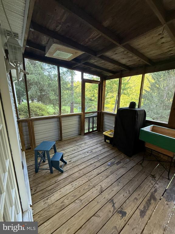2083 OLD SAWMILL LN, AMISSVILLE, Virginia 20106, 3 Bedrooms Bedrooms, ,1 BathroomBathrooms,Residential,2083 OLD SAWMILL LN,VACU2013954 MLS # VACU2013954 2083 OLD SAWMILL LN, AMISSVILLE, Virginia 20106, 3 Bedrooms Bedrooms, ,1 BathroomBathrooms,Residential,2083 OLD SAWMILL LN,VACU2013954 MLS # VACU2013954