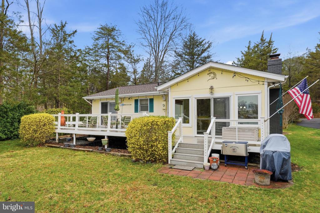 1353 LAKEVIEW PKWY, LOCUST GROVE, Virginia 22508, 3 Bedrooms Bedrooms, ,2 BathroomsBathrooms,Residential,1353 LAKEVIEW PKWY,VAOR2014388 MLS # VAOR2014388