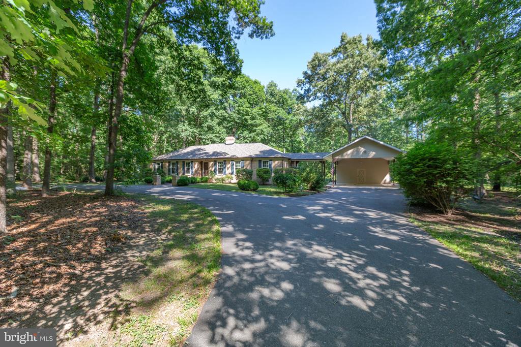 8401 GREY GHOST LN, FREDERICKSBURG, Virginia 22408, 3 Bedrooms Bedrooms, ,2 BathroomsBathrooms,Residential,8401 GREY GHOST LN,VASP2042514 MLS # VASP2042514 8401 GREY GHOST LN, FREDERICKSBURG, Virginia 22408, 3 Bedrooms Bedrooms, ,2 BathroomsBathrooms,Residential,8401 GREY GHOST LN,VASP2042514 MLS # VASP2042514