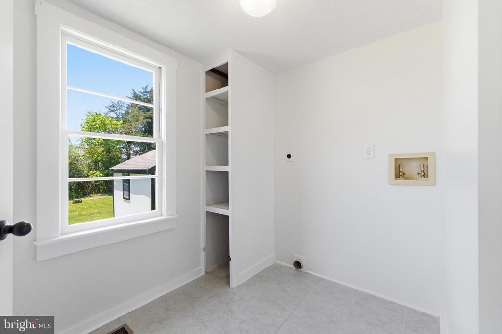 522 LURAY AVE, LURAY, Virginia 22835, 2 Bedrooms Bedrooms, ,1 BathroomBathrooms,Residential,522 LURAY AVE,VAPA2006526 MLS # VAPA2006526 522 LURAY AVE, LURAY, Virginia 22835, 2 Bedrooms Bedrooms, ,1 BathroomBathrooms,Residential,522 LURAY AVE,VAPA2006526 MLS # VAPA2006526