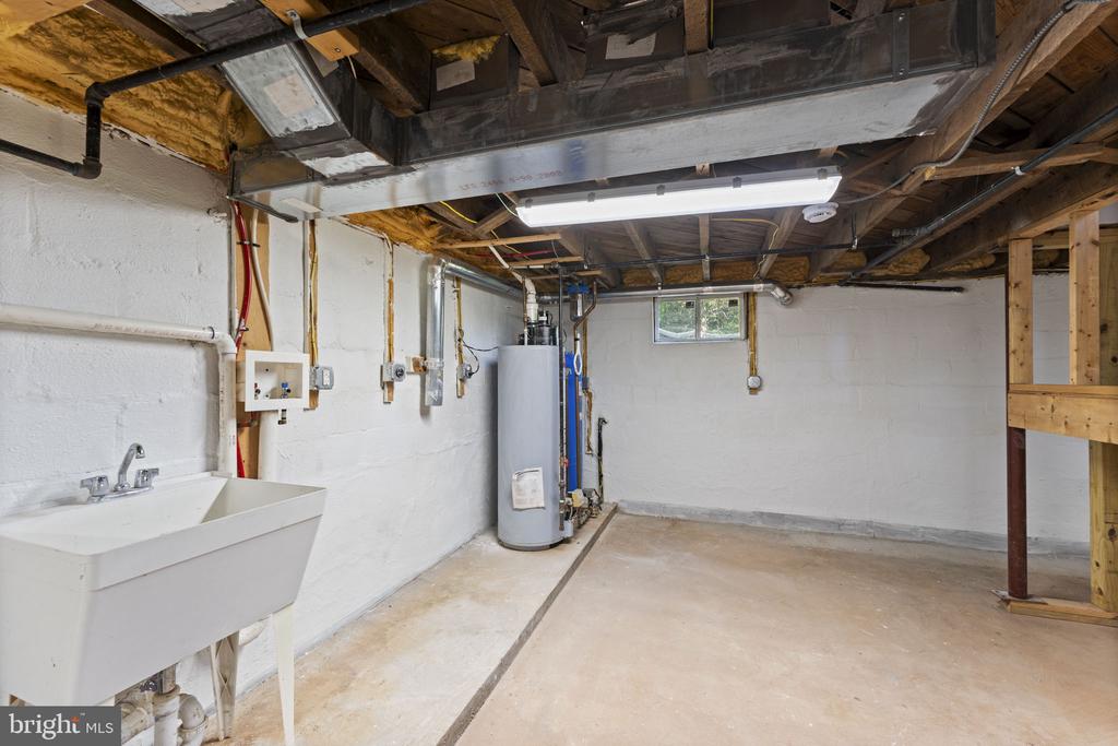 11252 JAMES MADISON HWY, BEALETON, Virginia 22712, 3 Bedrooms Bedrooms, ,2 BathroomsBathrooms,Residential,11252 JAMES MADISON HWY,VAFQ2022428 MLS # VAFQ2022428 11252 JAMES MADISON HWY, BEALETON, Virginia 22712, 3 Bedrooms Bedrooms, ,2 BathroomsBathrooms,Residential,11252 JAMES MADISON HWY,VAFQ2022428 MLS # VAFQ2022428