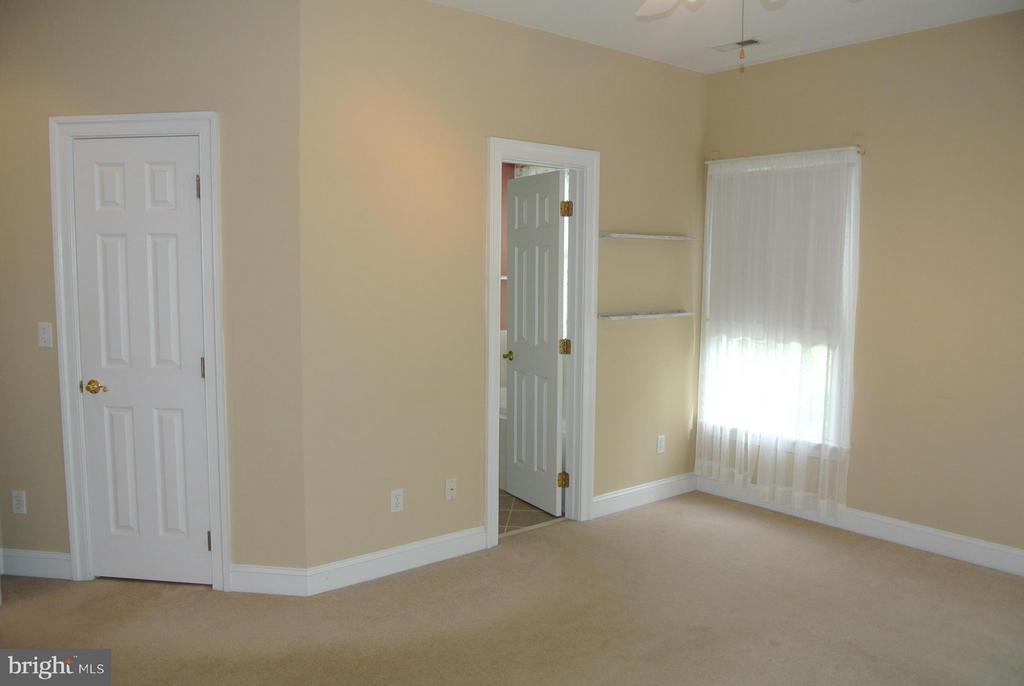 629 COUNTRY CLUB RD, CULPEPER, Virginia 22701, 3 Bedrooms Bedrooms, ,2 BathroomsBathrooms,Residential,629 COUNTRY CLUB RD,VACU2013904 MLS # VACU2013904 629 COUNTRY CLUB RD, CULPEPER, Virginia 22701, 3 Bedrooms Bedrooms, ,2 BathroomsBathrooms,Residential,629 COUNTRY CLUB RD,VACU2013904 MLS # VACU2013904