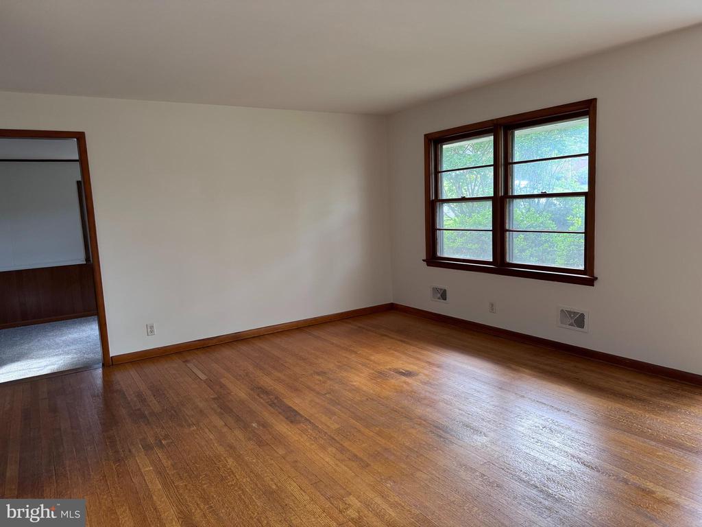 356 JEFFERSON ST, ORANGE, Virginia 22960, 3 Bedrooms Bedrooms, ,1 BathroomBathrooms,Residential,356 JEFFERSON ST,VAOR2014390 MLS # VAOR2014390