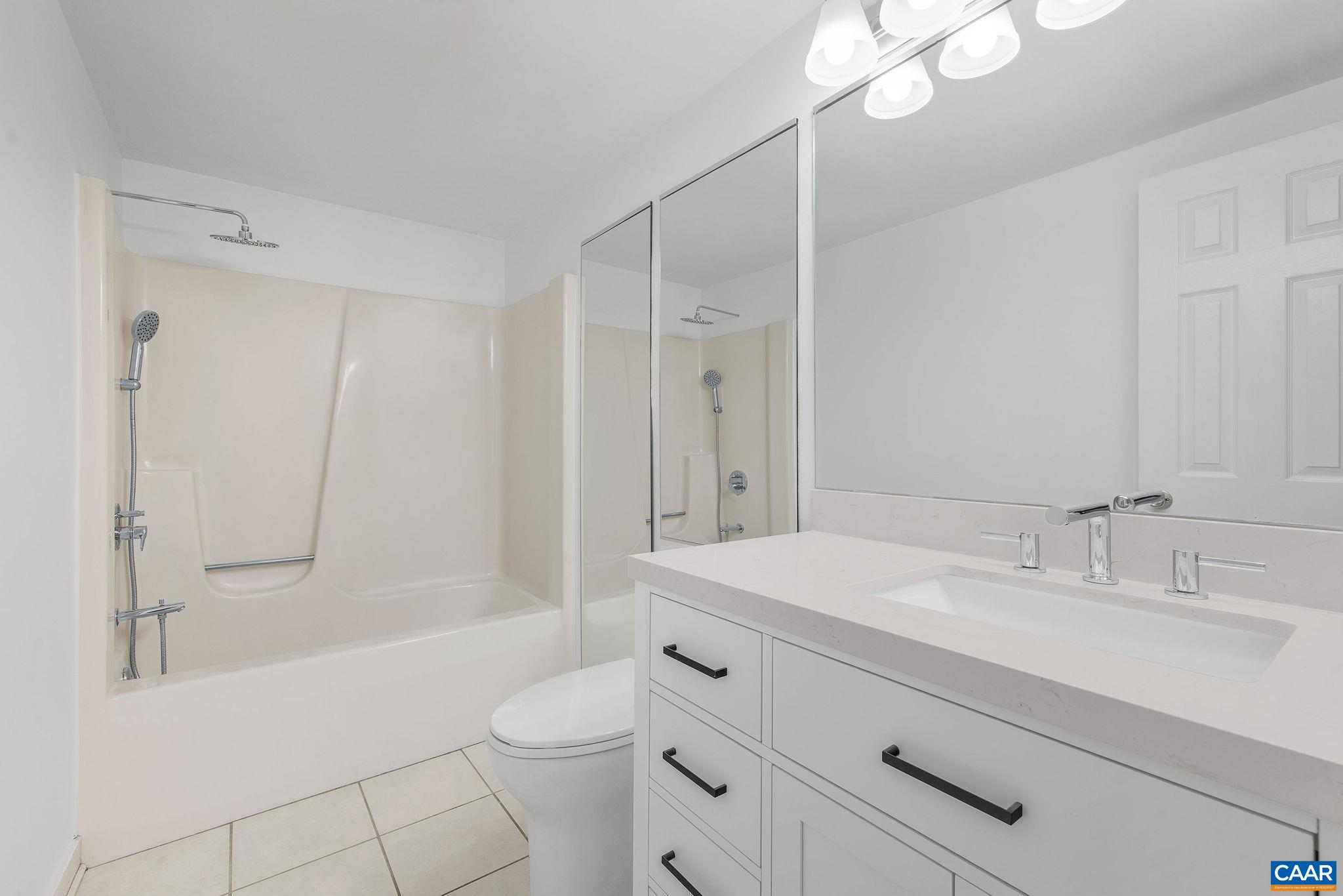 1604 MONTICELLO AVE, CHARLOTTESVILLE, Virginia 22902, 1 Bedroom Bedrooms, ,1 BathroomBathrooms,Residential,1604 MONTICELLO AVE,677990 MLS # 677990