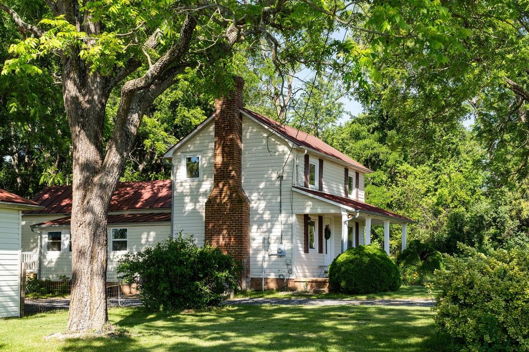 43 SUGAR LOAF RD, STAUNTON, Virginia 24401, 3 Bedrooms Bedrooms, ,1 BathroomBathrooms,Residential,43 SUGAR LOAF RD,678095 MLS # 678095 43 SUGAR LOAF RD, STAUNTON, Virginia 24401, 3 Bedrooms Bedrooms, ,1 BathroomBathrooms,Residential,43 SUGAR LOAF RD,678095 MLS # 678095