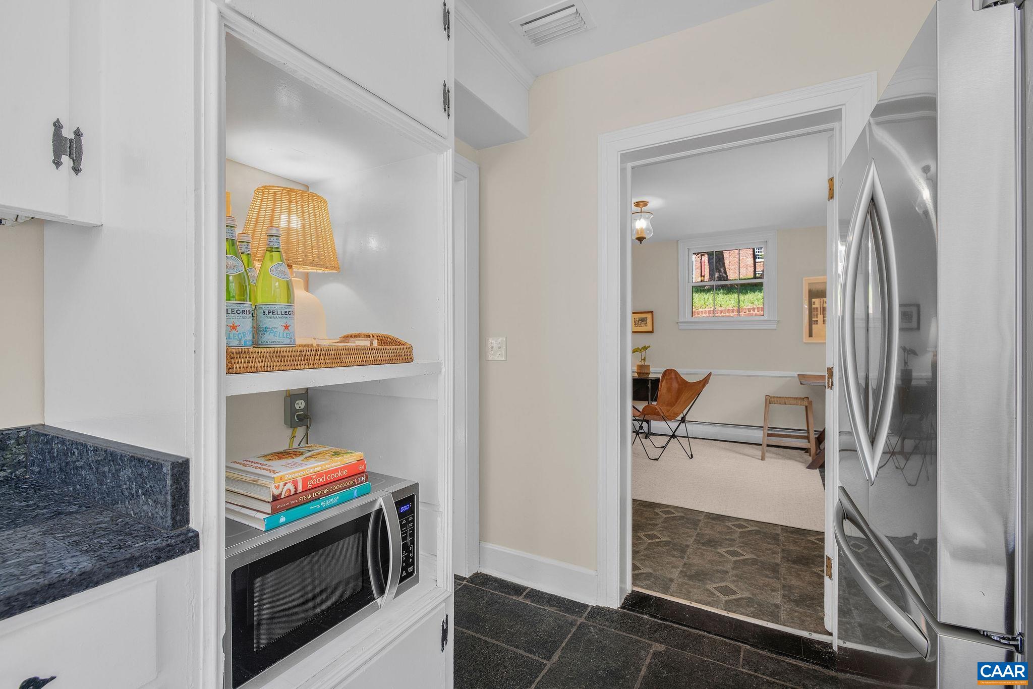 1721 YORKTOWN DR, CHARLOTTESVILLE, Virginia 22901, 3 Bedrooms Bedrooms, ,2 BathroomsBathrooms,Residential,1721 YORKTOWN DR,678097 MLS # 678097