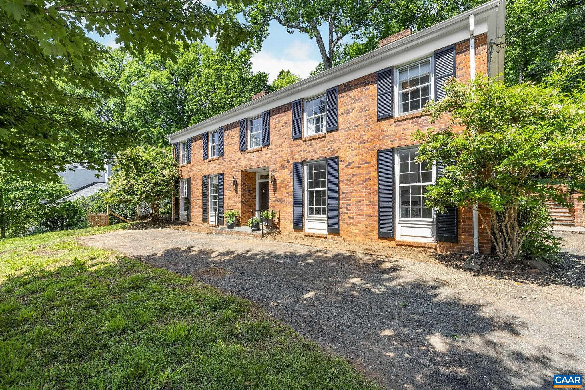 1721 YORKTOWN DR, CHARLOTTESVILLE, Virginia 22901, 3 Bedrooms Bedrooms, ,2 BathroomsBathrooms,Residential,1721 YORKTOWN DR,678097 MLS # 678097