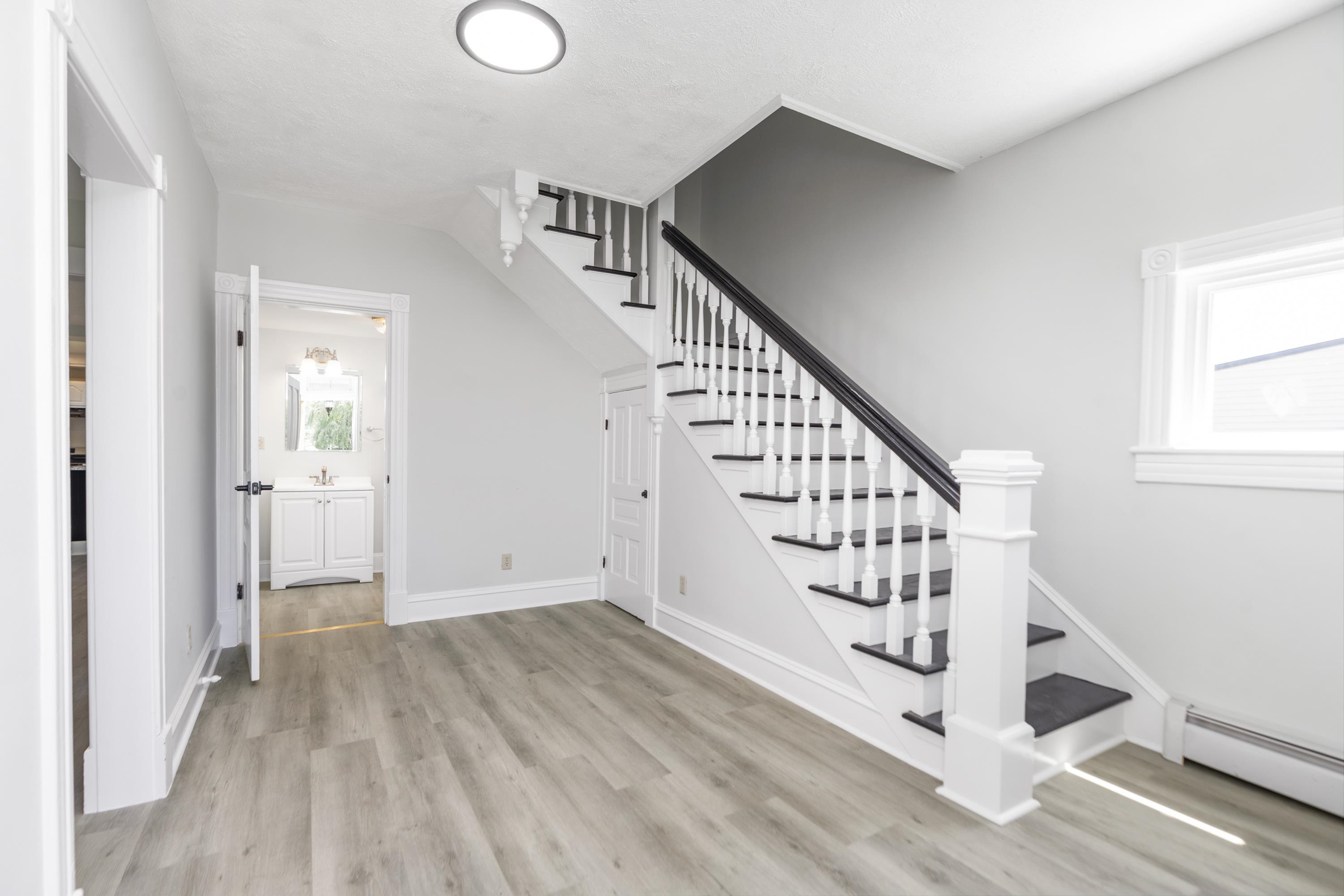 315 W 12TH ST, WAYNESBORO, Virginia 22980, 3 Bedrooms Bedrooms, ,2 BathroomsBathrooms,Residential,315 W 12TH ST,678103 MLS # 678103