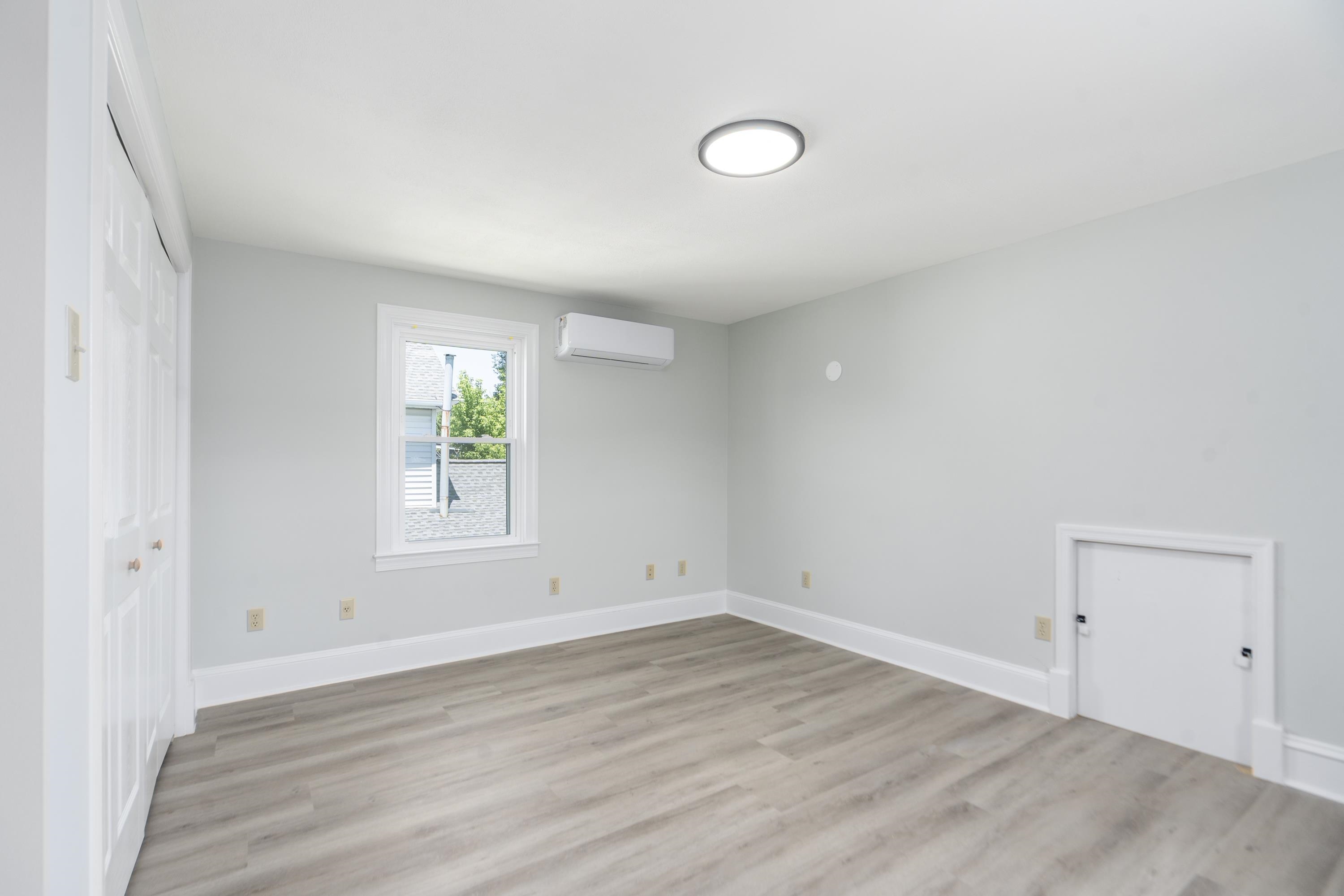 315 W 12TH ST, WAYNESBORO, Virginia 22980, 3 Bedrooms Bedrooms, ,2 BathroomsBathrooms,Residential,315 W 12TH ST,678103 MLS # 678103
