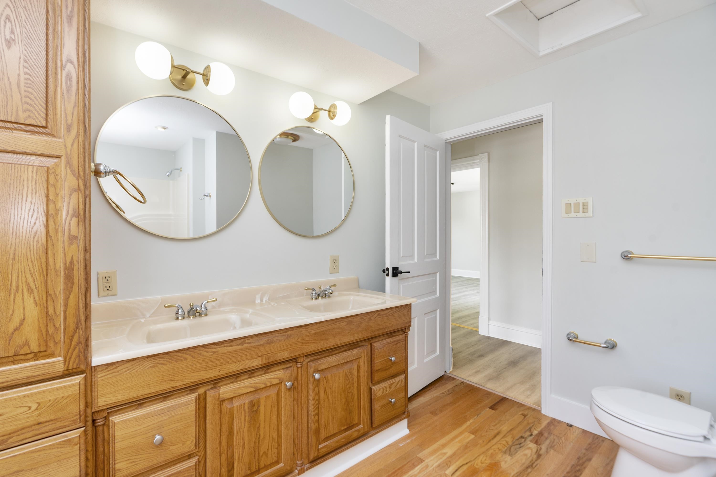 315 W 12TH ST, WAYNESBORO, Virginia 22980, 3 Bedrooms Bedrooms, ,2 BathroomsBathrooms,Residential,315 W 12TH ST,678103 MLS # 678103