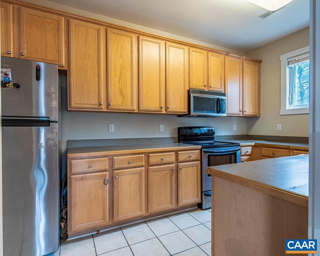 270 REMINGTON PL, CHARLOTTESVILLE, Virginia 22903, 3 Bedrooms Bedrooms, ,2 BathroomsBathrooms,Residential,270 Remington Place,270 REMINGTON PL,678104 MLS # 678104