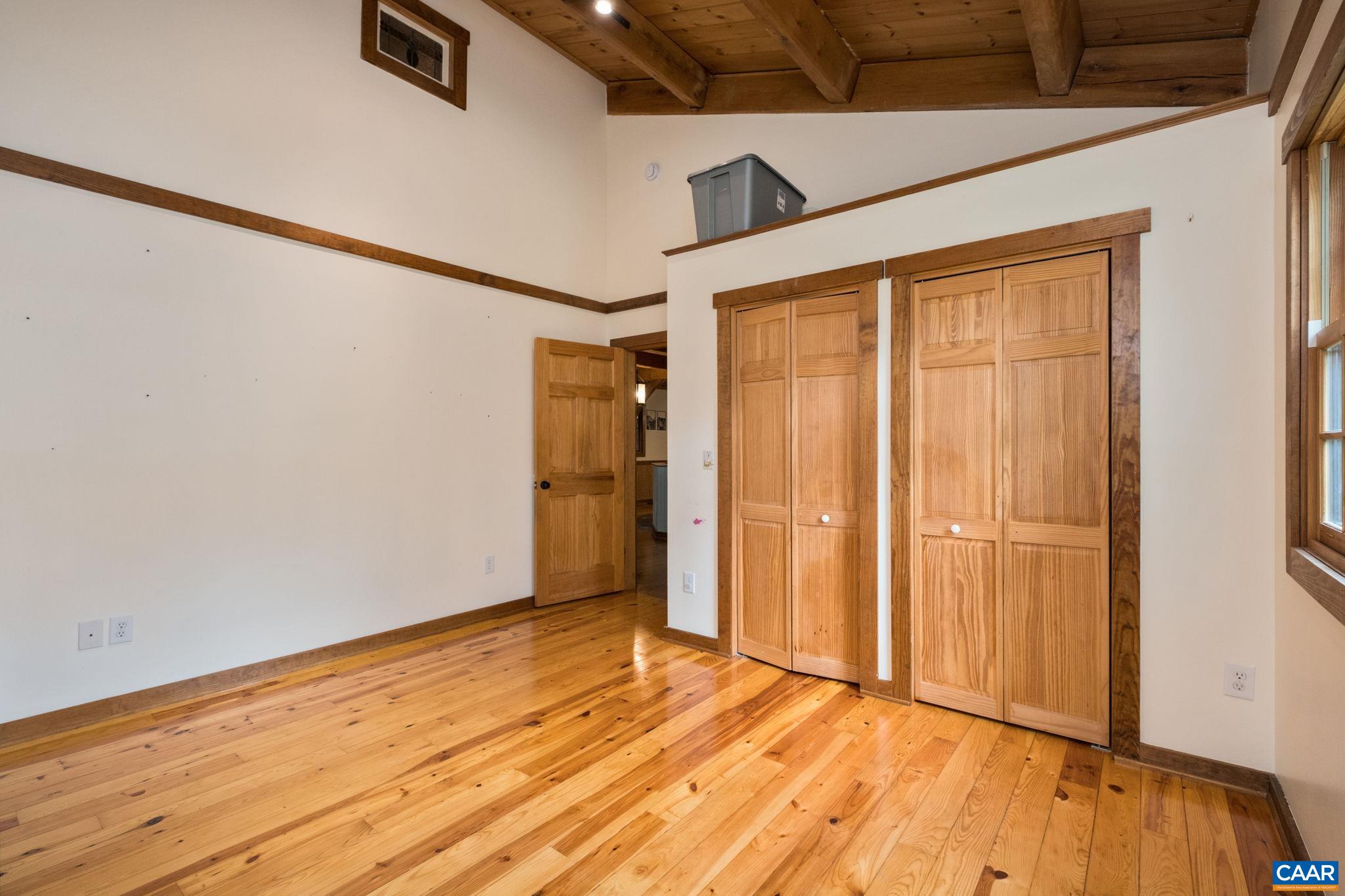 3292 EAST SIDE HWY, GROTTOES, Virginia 24441, 5 Bedrooms Bedrooms, ,2 BathroomsBathrooms,Residential,3292 EAST SIDE HWY,678109 MLS # 678109 3292 EAST SIDE HWY, GROTTOES, Virginia 24441, 5 Bedrooms Bedrooms, ,2 BathroomsBathrooms,Residential,3292 EAST SIDE HWY,678109 MLS # 678109