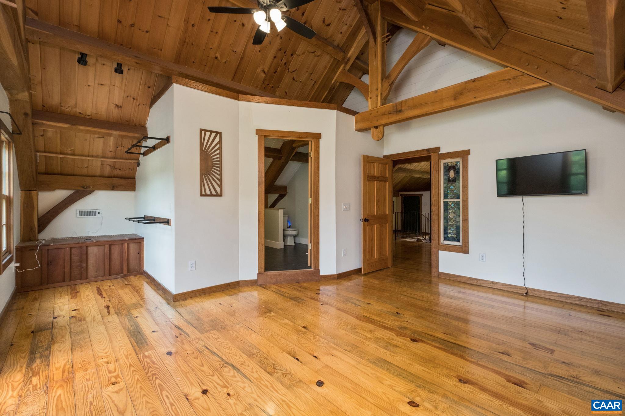 3292 EAST SIDE HWY, GROTTOES, Virginia 24441, 5 Bedrooms Bedrooms, ,2 BathroomsBathrooms,Residential,3292 EAST SIDE HWY,678109 MLS # 678109 3292 EAST SIDE HWY, GROTTOES, Virginia 24441, 5 Bedrooms Bedrooms, ,2 BathroomsBathrooms,Residential,3292 EAST SIDE HWY,678109 MLS # 678109