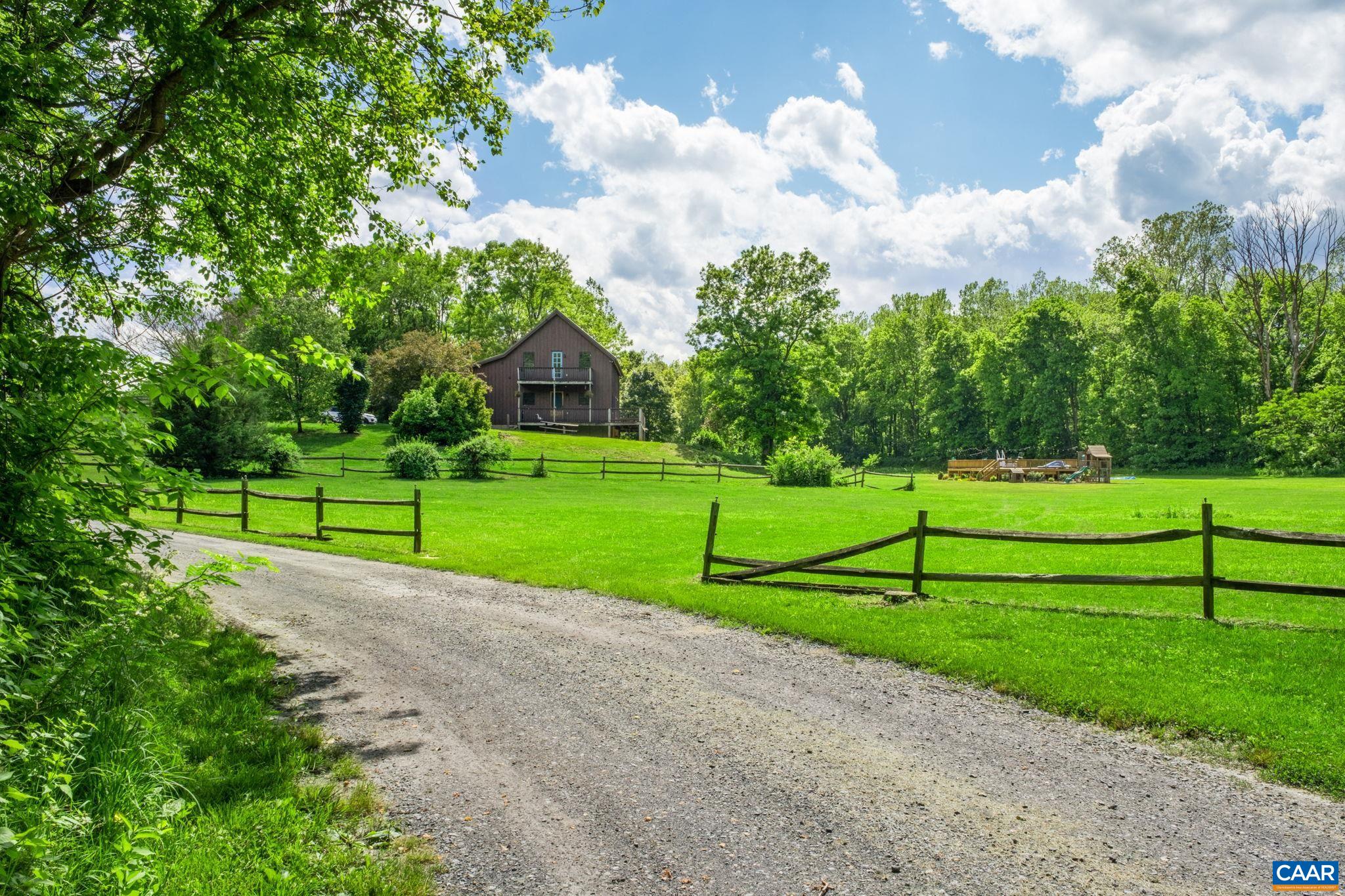 3292 EAST SIDE HWY, GROTTOES, Virginia 24441, 5 Bedrooms Bedrooms, ,2 BathroomsBathrooms,Residential,3292 EAST SIDE HWY,678109 MLS # 678109 3292 EAST SIDE HWY, GROTTOES, Virginia 24441, 5 Bedrooms Bedrooms, ,2 BathroomsBathrooms,Residential,3292 EAST SIDE HWY,678109 MLS # 678109