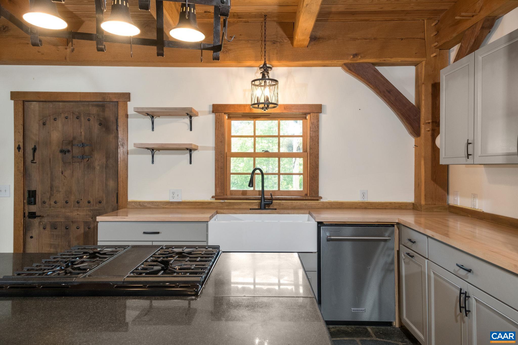 3292 EAST SIDE HWY, GROTTOES, Virginia 24441, 5 Bedrooms Bedrooms, ,2 BathroomsBathrooms,Residential,3292 EAST SIDE HWY,678109 MLS # 678109 3292 EAST SIDE HWY, GROTTOES, Virginia 24441, 5 Bedrooms Bedrooms, ,2 BathroomsBathrooms,Residential,3292 EAST SIDE HWY,678109 MLS # 678109