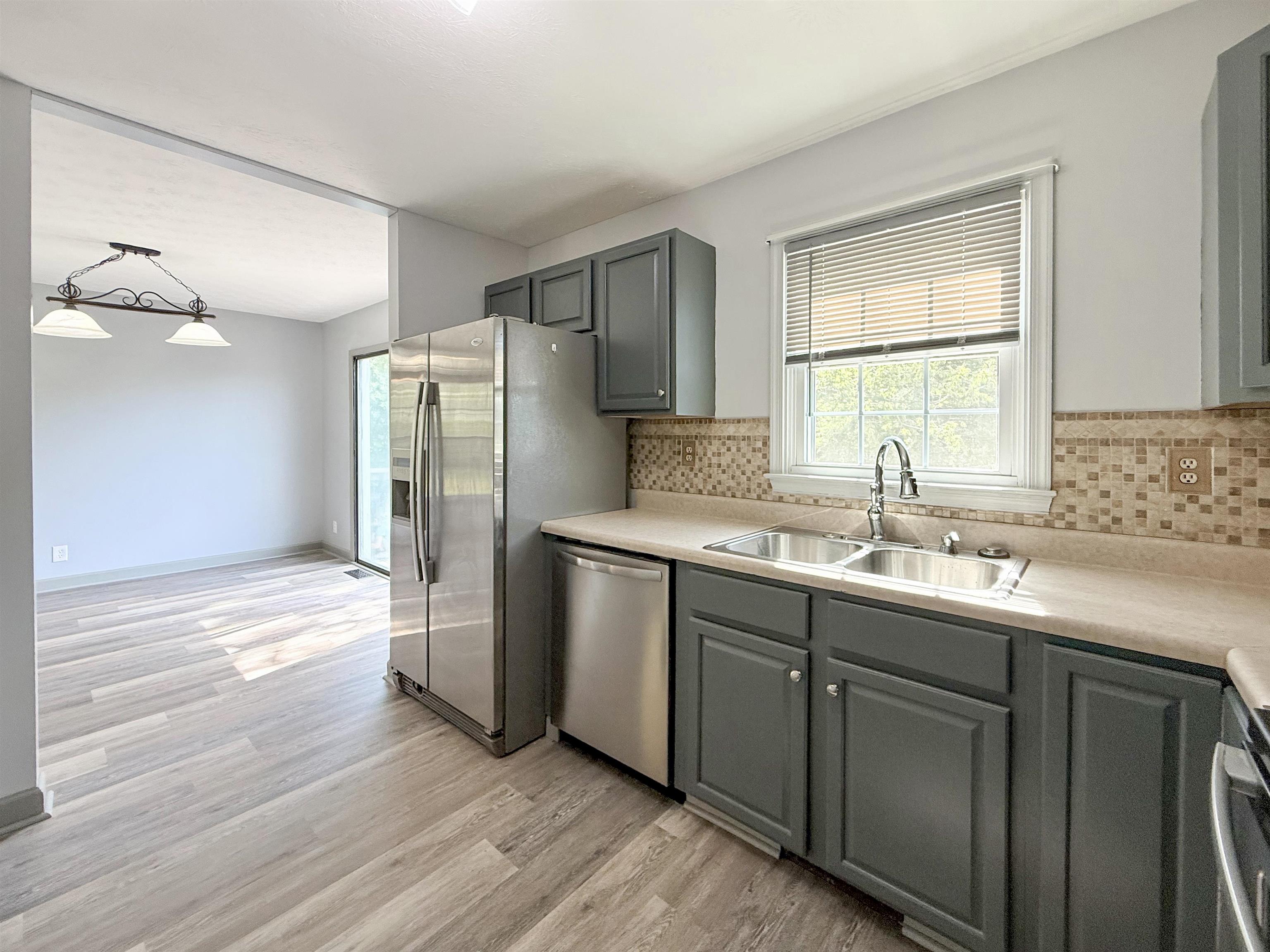 110 MONTGOMERY RD, STAUNTON, Virginia 24401, 3 Bedrooms Bedrooms, ,3 BathroomsBathrooms,Residential,110 MONTGOMERY RD,678116 MLS # 678116 110 MONTGOMERY RD, STAUNTON, Virginia 24401, 3 Bedrooms Bedrooms, ,3 BathroomsBathrooms,Residential,110 MONTGOMERY RD,678116 MLS # 678116