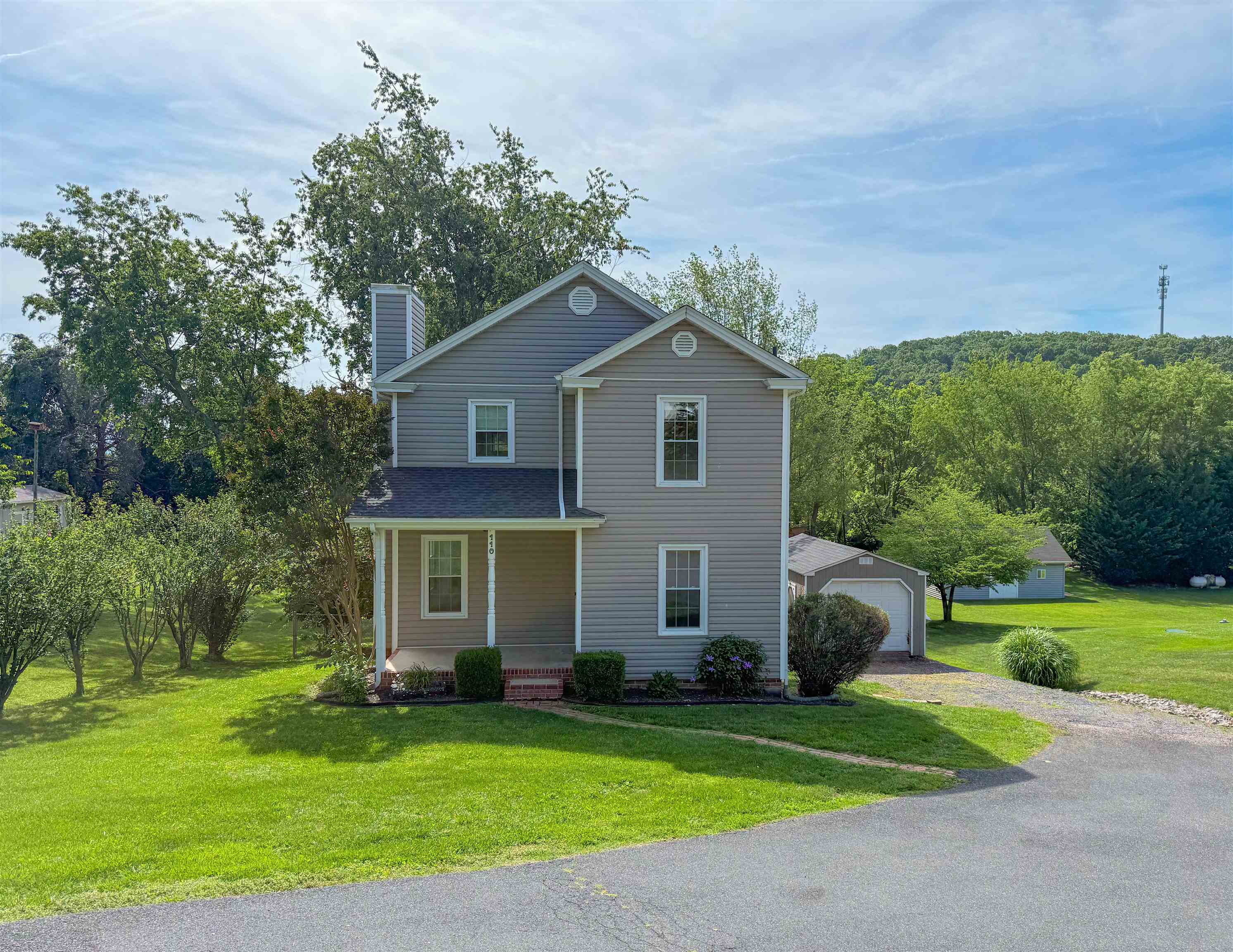 110 MONTGOMERY RD, STAUNTON, Virginia 24401, 3 Bedrooms Bedrooms, ,3 BathroomsBathrooms,Residential,110 MONTGOMERY RD,678116 MLS # 678116 110 MONTGOMERY RD, STAUNTON, Virginia 24401, 3 Bedrooms Bedrooms, ,3 BathroomsBathrooms,Residential,110 MONTGOMERY RD,678116 MLS # 678116
