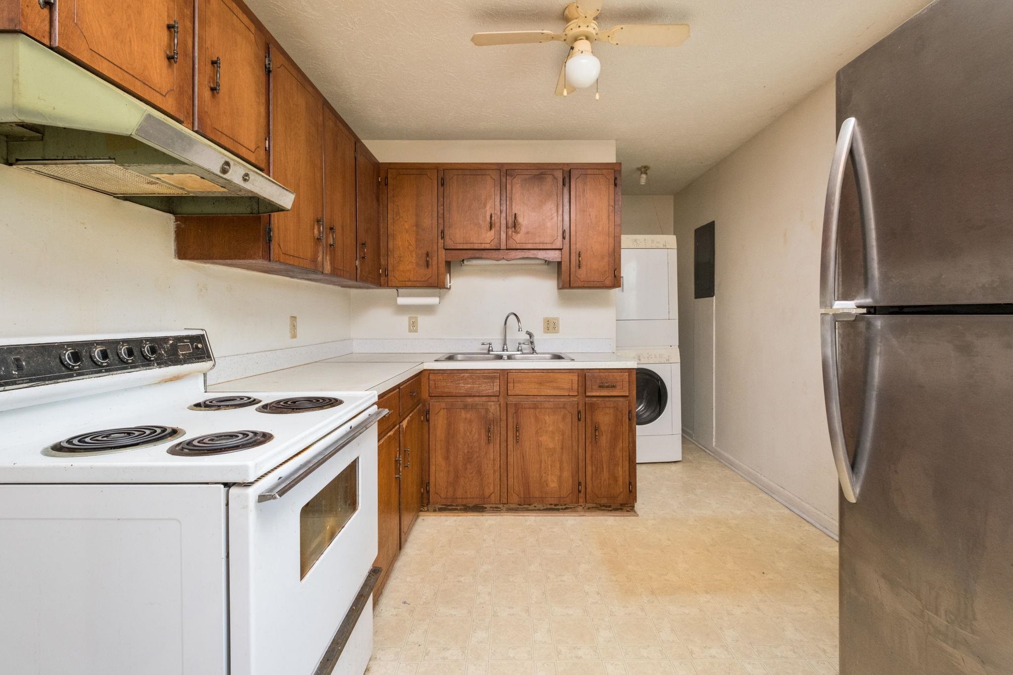 125 E RIVERSIDE DR, TIMBERVILLE, Virginia 22853, 3 Bedrooms Bedrooms, ,1 BathroomBathrooms,Residential,Timberville Starter,125 E RIVERSIDE DR,678117 MLS # 678117 125 E RIVERSIDE DR, TIMBERVILLE, Virginia 22853, 3 Bedrooms Bedrooms, ,1 BathroomBathrooms,Residential,Timberville Starter,125 E RIVERSIDE DR,678117 MLS # 678117
