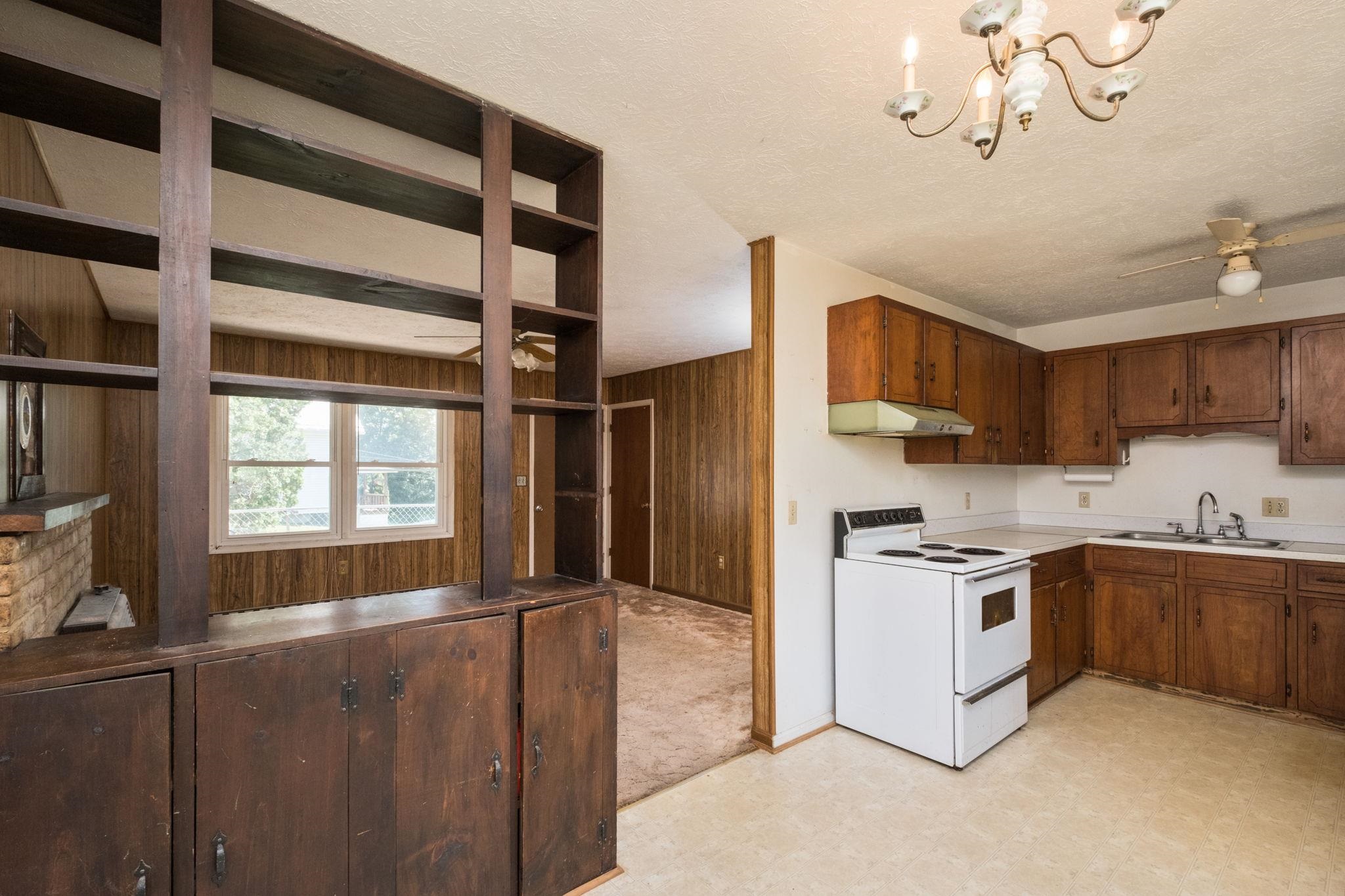 125 E RIVERSIDE DR, TIMBERVILLE, Virginia 22853, 3 Bedrooms Bedrooms, ,1 BathroomBathrooms,Residential,Timberville Starter,125 E RIVERSIDE DR,678117 MLS # 678117 125 E RIVERSIDE DR, TIMBERVILLE, Virginia 22853, 3 Bedrooms Bedrooms, ,1 BathroomBathrooms,Residential,Timberville Starter,125 E RIVERSIDE DR,678117 MLS # 678117