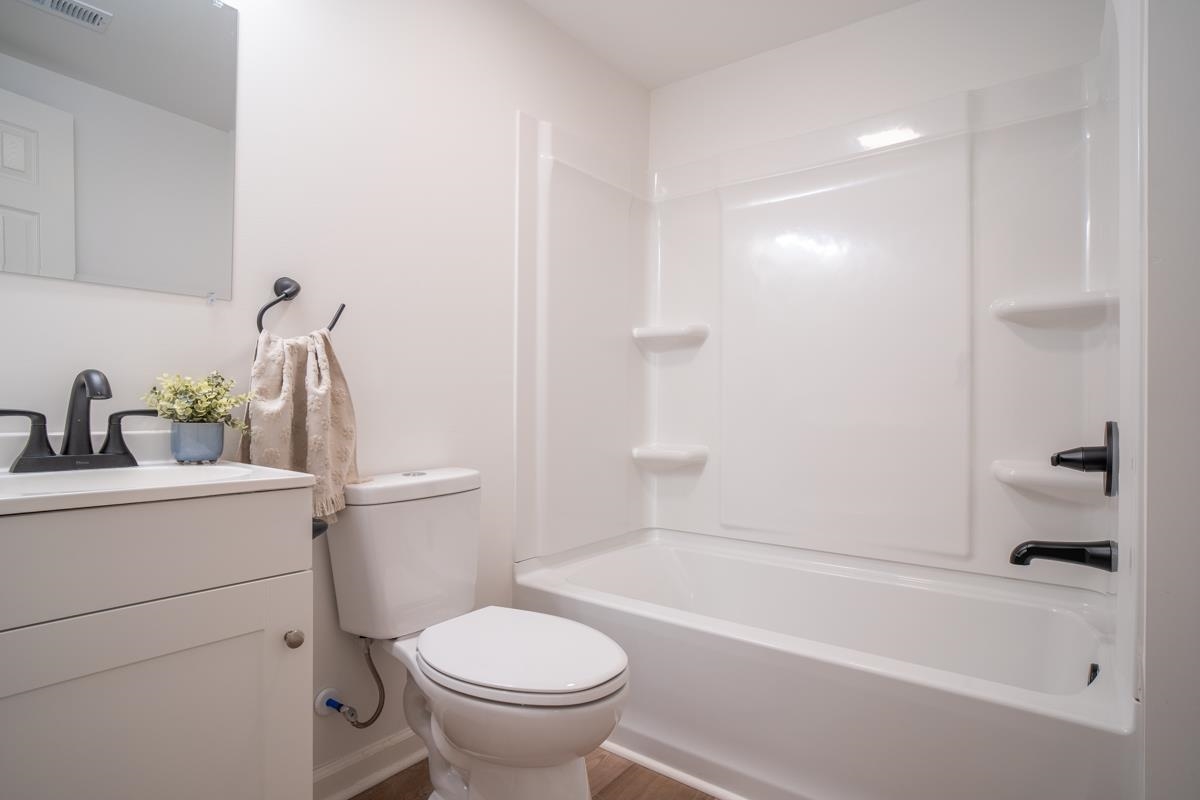 1201 BURNETT ST, STAUNTON, Virginia 24401, 3 Bedrooms Bedrooms, ,1 BathroomBathrooms,Residential,1201 BURNETT ST,678118 MLS # 678118 1201 BURNETT ST, STAUNTON, Virginia 24401, 3 Bedrooms Bedrooms, ,1 BathroomBathrooms,Residential,1201 BURNETT ST,678118 MLS # 678118