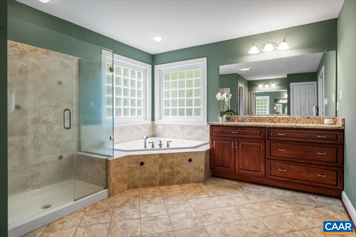 4973 DOUBLE EAGLE DR, LOUISA, Virginia 23093, 4 Bedrooms Bedrooms, ,4 BathroomsBathrooms,Residential,4973 DOUBLE EAGLE DR,678119 MLS # 678119 4973 DOUBLE EAGLE DR, LOUISA, Virginia 23093, 4 Bedrooms Bedrooms, ,4 BathroomsBathrooms,Residential,4973 DOUBLE EAGLE DR,678119 MLS # 678119