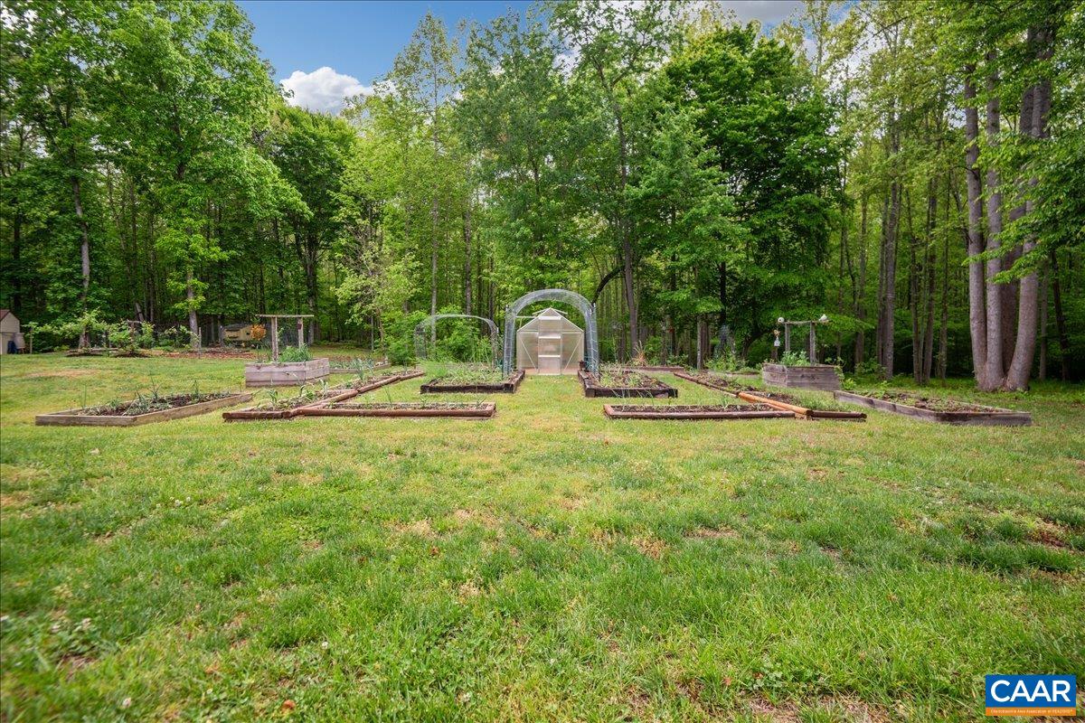 4973 DOUBLE EAGLE DR, LOUISA, Virginia 23093, 4 Bedrooms Bedrooms, ,4 BathroomsBathrooms,Residential,4973 DOUBLE EAGLE DR,678119 MLS # 678119 4973 DOUBLE EAGLE DR, LOUISA, Virginia 23093, 4 Bedrooms Bedrooms, ,4 BathroomsBathrooms,Residential,4973 DOUBLE EAGLE DR,678119 MLS # 678119
