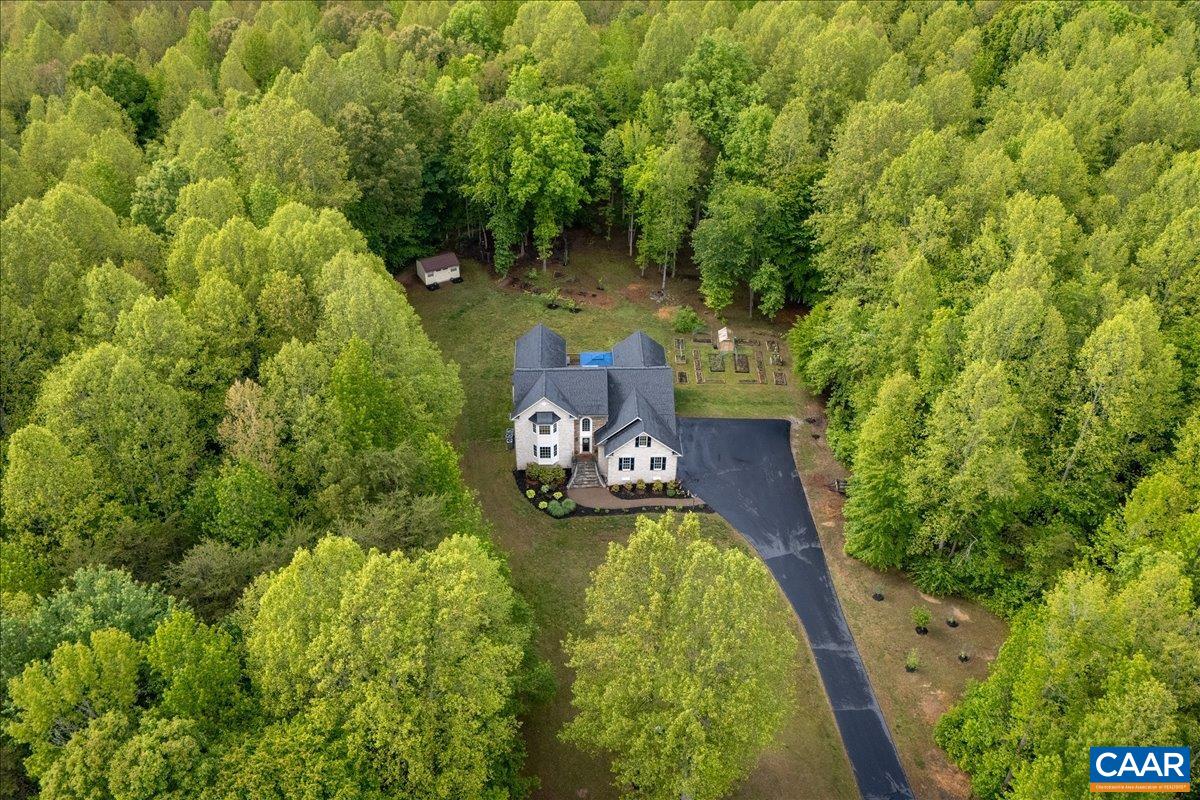 4973 DOUBLE EAGLE DR, LOUISA, Virginia 23093, 4 Bedrooms Bedrooms, ,4 BathroomsBathrooms,Residential,4973 DOUBLE EAGLE DR,678119 MLS # 678119 4973 DOUBLE EAGLE DR, LOUISA, Virginia 23093, 4 Bedrooms Bedrooms, ,4 BathroomsBathrooms,Residential,4973 DOUBLE EAGLE DR,678119 MLS # 678119
