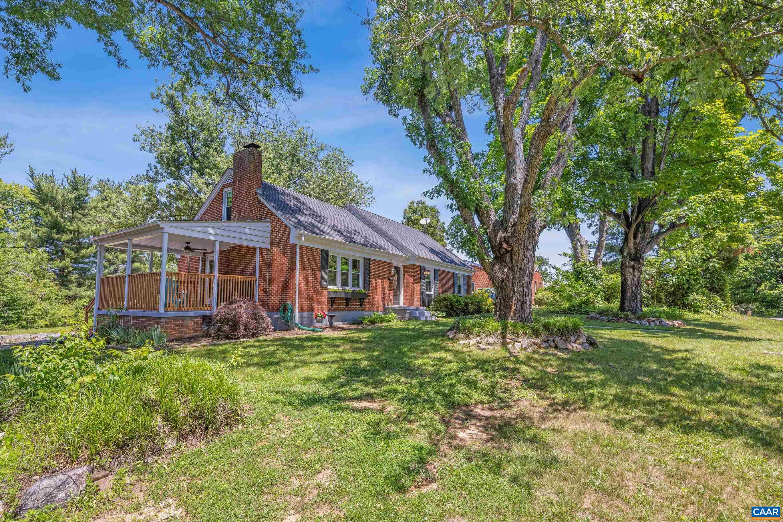 1317 RIDGE CIR, WAYNESBORO, Virginia 22980, 3 Bedrooms Bedrooms, ,1 BathroomBathrooms,Residential,1317 RIDGE CIR,678120 MLS # 678120 1317 RIDGE CIR, WAYNESBORO, Virginia 22980, 3 Bedrooms Bedrooms, ,1 BathroomBathrooms,Residential,1317 RIDGE CIR,678120 MLS # 678120