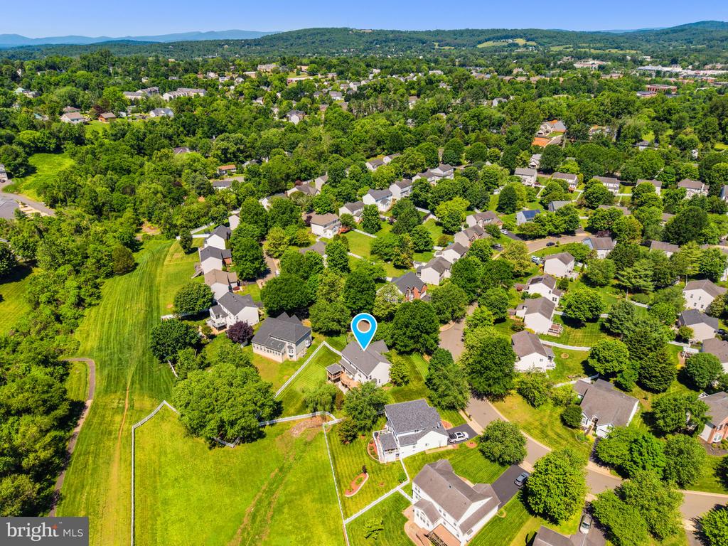 202 CANNON WAY, WARRENTON, Virginia 20186, 4 Bedrooms Bedrooms, ,3 BathroomsBathrooms,Residential,202 CANNON WAY,VAFQ2022340 MLS # VAFQ2022340 202 CANNON WAY, WARRENTON, Virginia 20186, 4 Bedrooms Bedrooms, ,3 BathroomsBathrooms,Residential,202 CANNON WAY,VAFQ2022340 MLS # VAFQ2022340