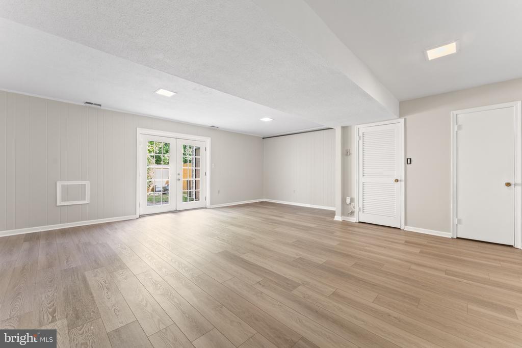 4503 GARFIELD CT, FREDERICKSBURG, Virginia 22408, 3 Bedrooms Bedrooms, ,2 BathroomsBathrooms,Residential,BERKELEY VILLAGE,4503 GARFIELD CT,VASP2042456 MLS # VASP2042456