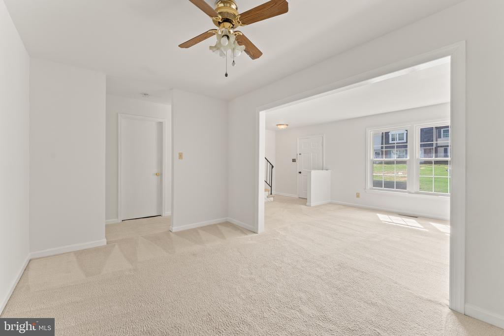 4503 GARFIELD CT, FREDERICKSBURG, Virginia 22408, 3 Bedrooms Bedrooms, ,2 BathroomsBathrooms,Residential,BERKELEY VILLAGE,4503 GARFIELD CT,VASP2042456 MLS # VASP2042456